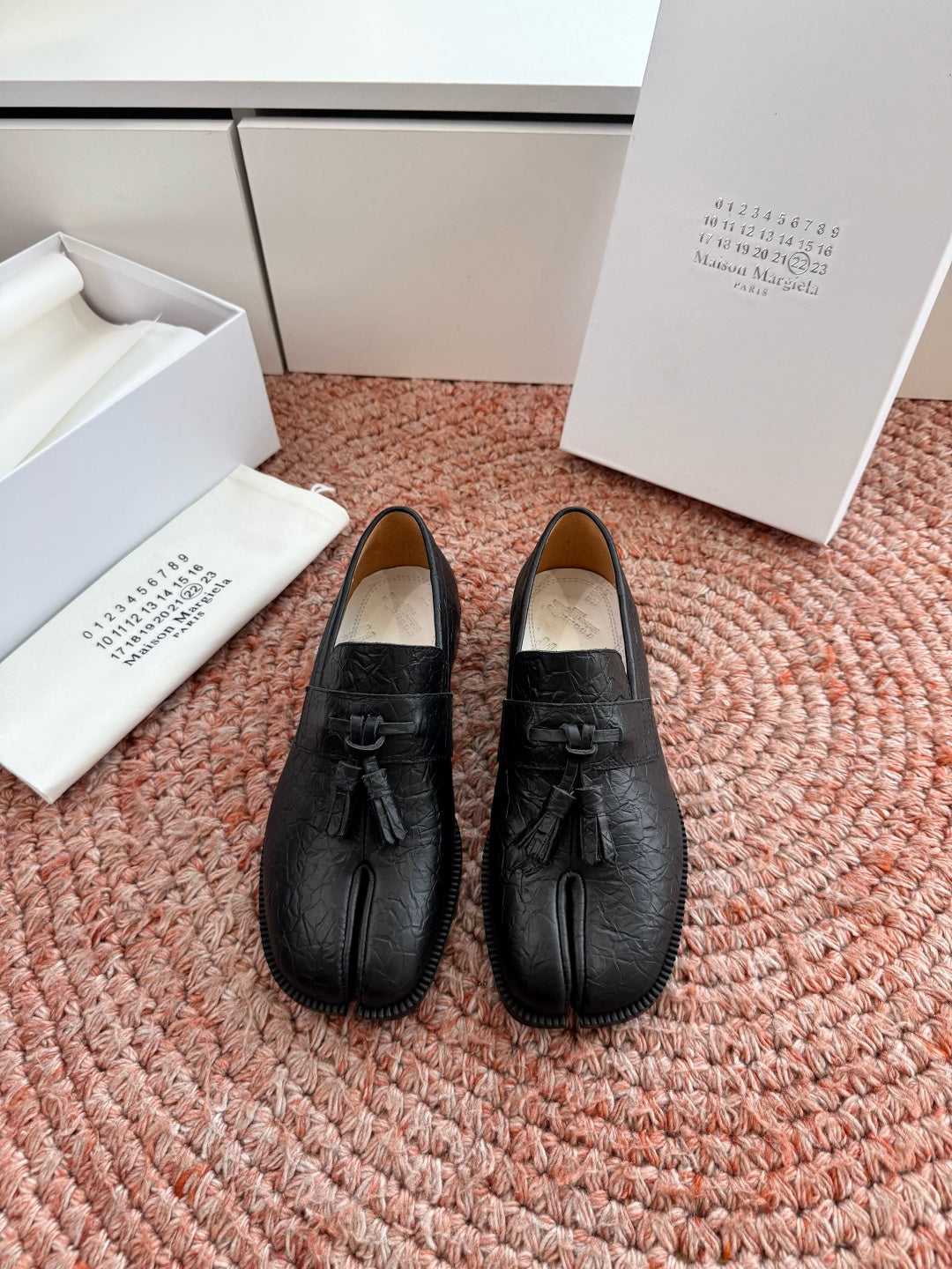 Maison Margiela 2026 Loafer Cowhide 915727
