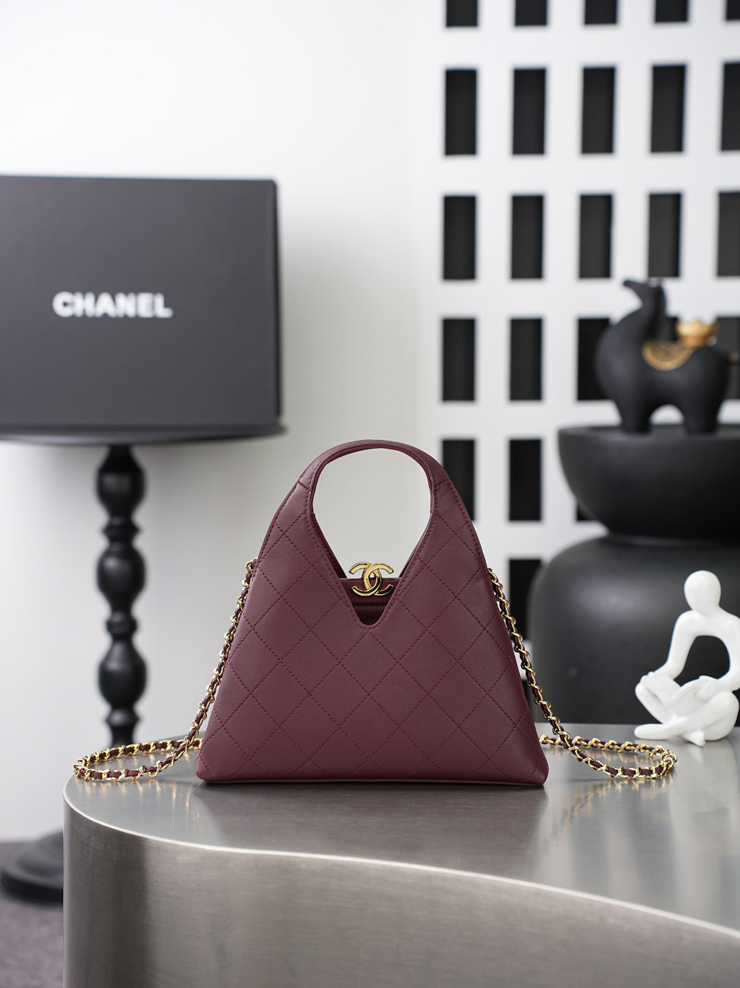Chanel 2026 Shopping Bag 23cm Calfskin And Gold-tone