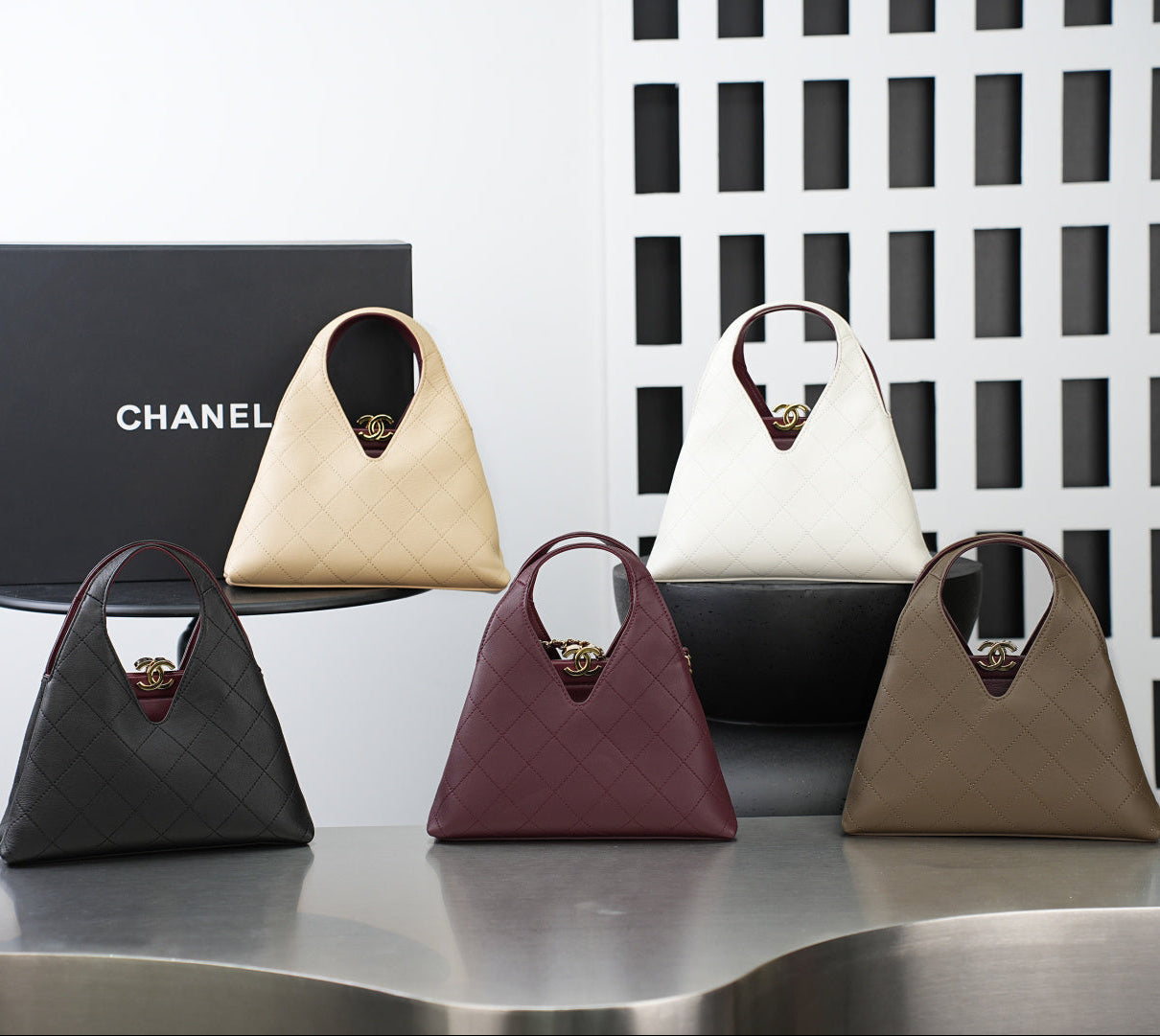 Chanel 2026 Shopping Bag 23cm Calfskin And Gold-tone