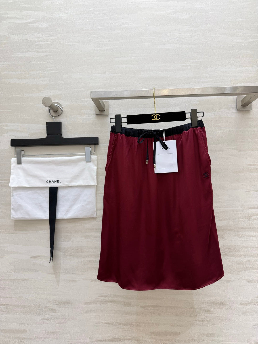 Chanel 2026 Set Black mix Burgundy Satin 408359