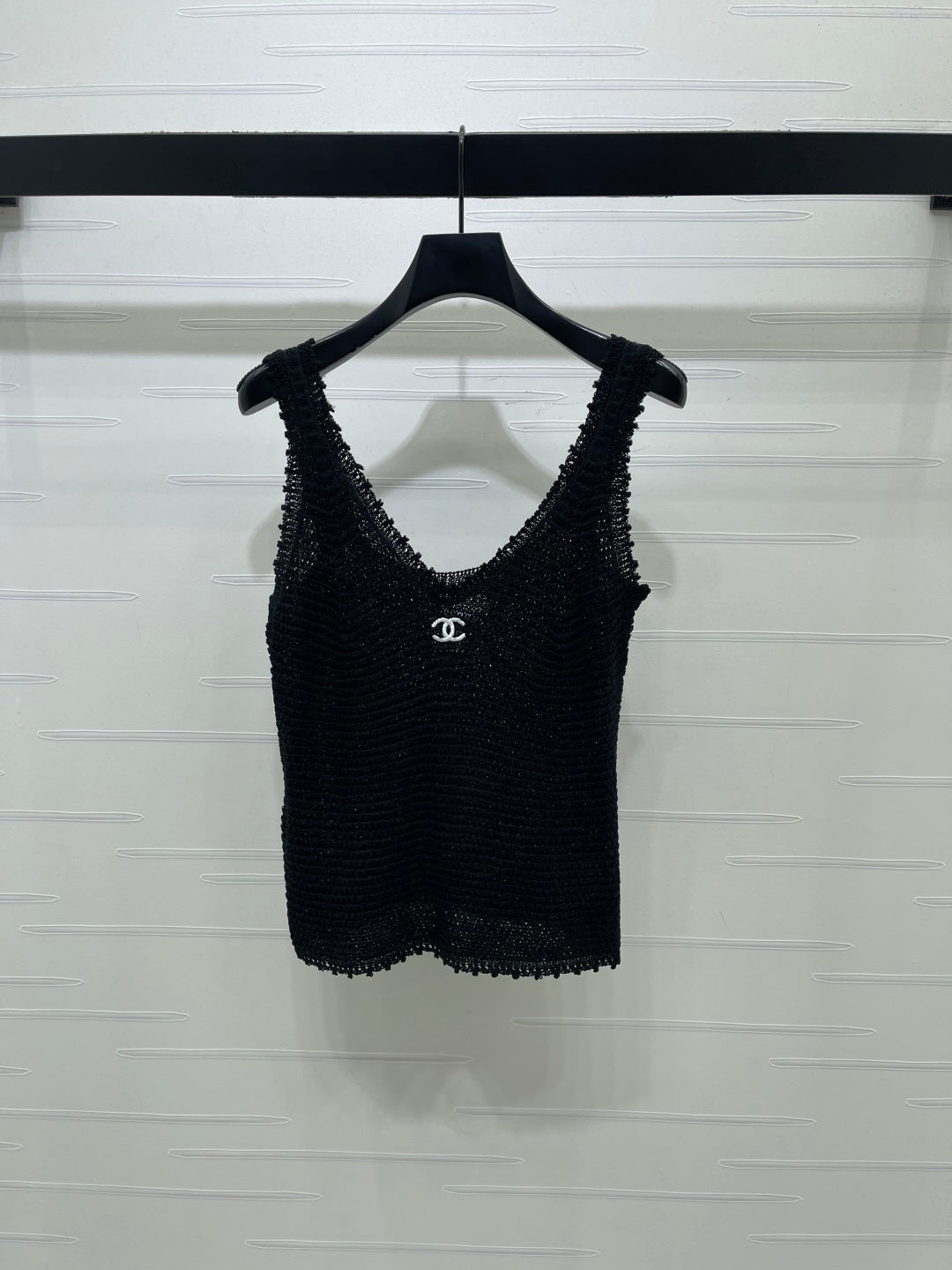 Chanel 2026 Hollow-out V-neck Vest Black and Beige Wool 408565