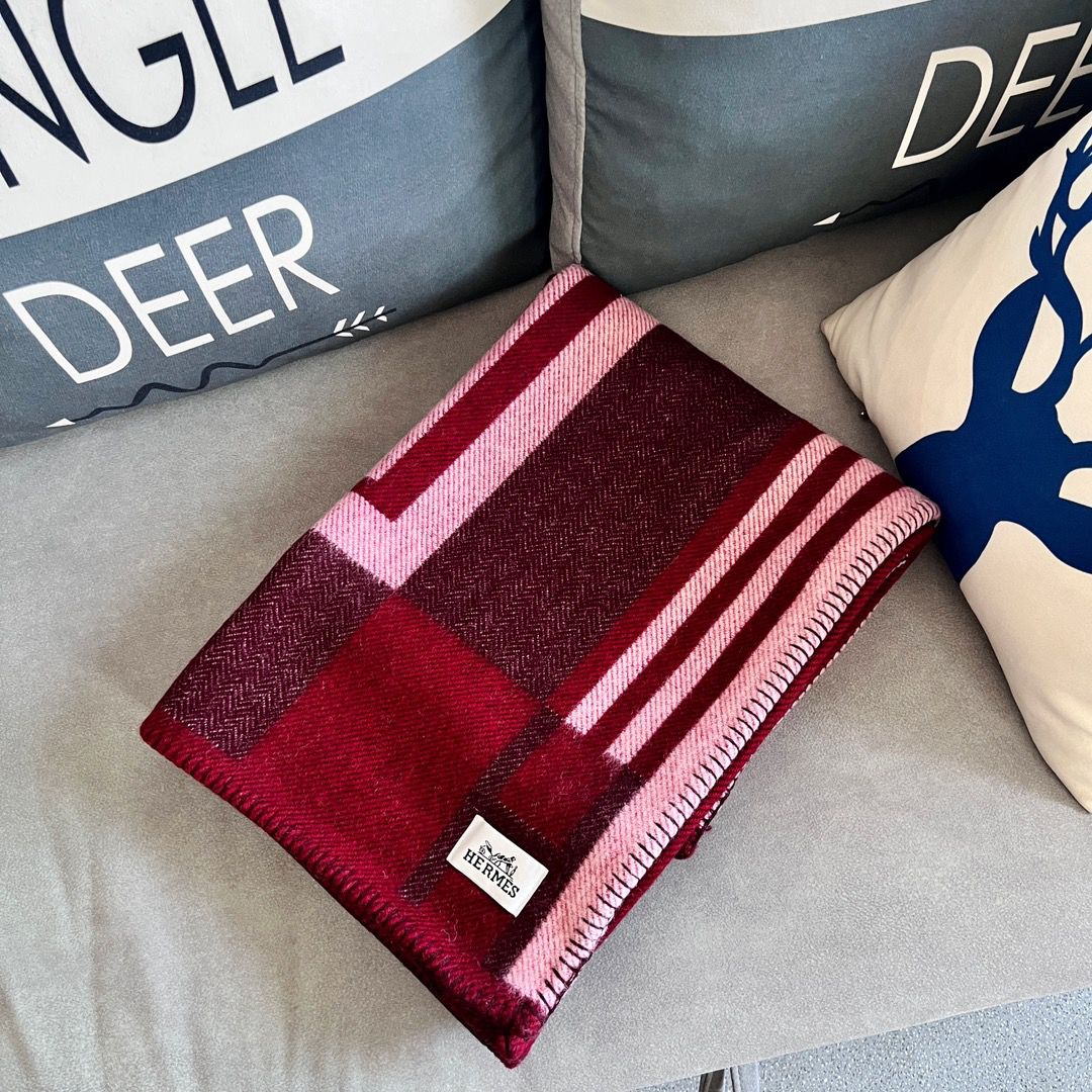 HM Ithaque Blanket Bordeaux Wool Cashmere
