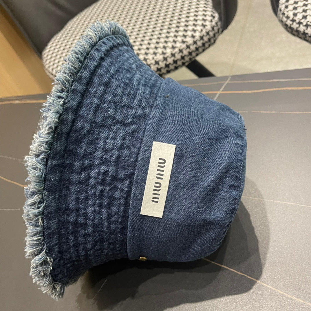 Miu Miu Denim Logo Bucket Hat 196114