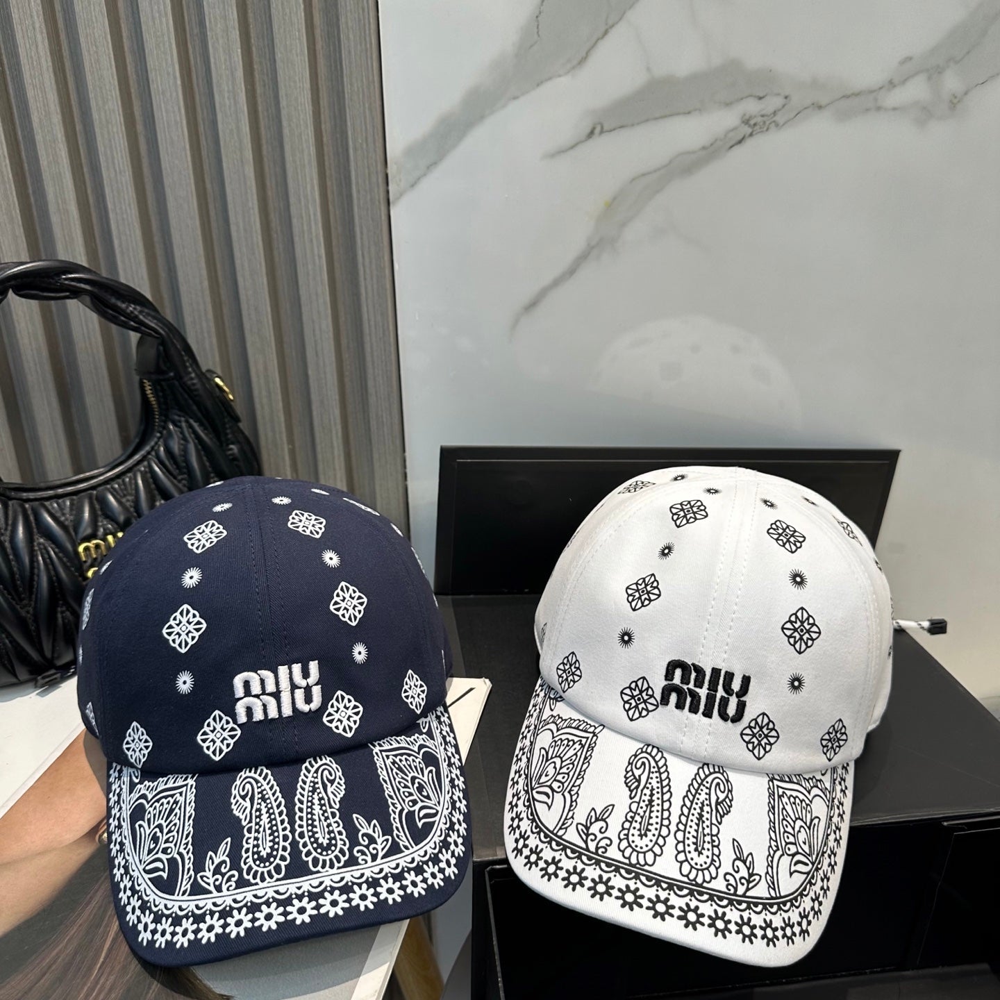 Miumiu Bandana Pattern And Embroidered Logo Hat 229398