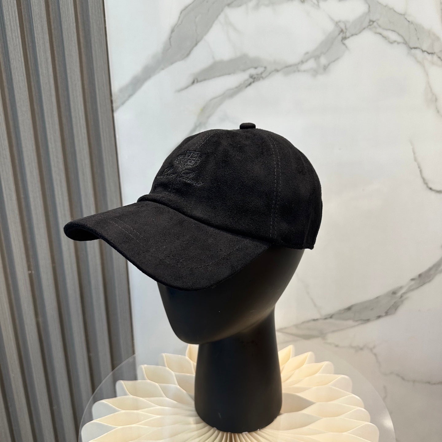 Loro Piana Baseball Cap Suede 323801
