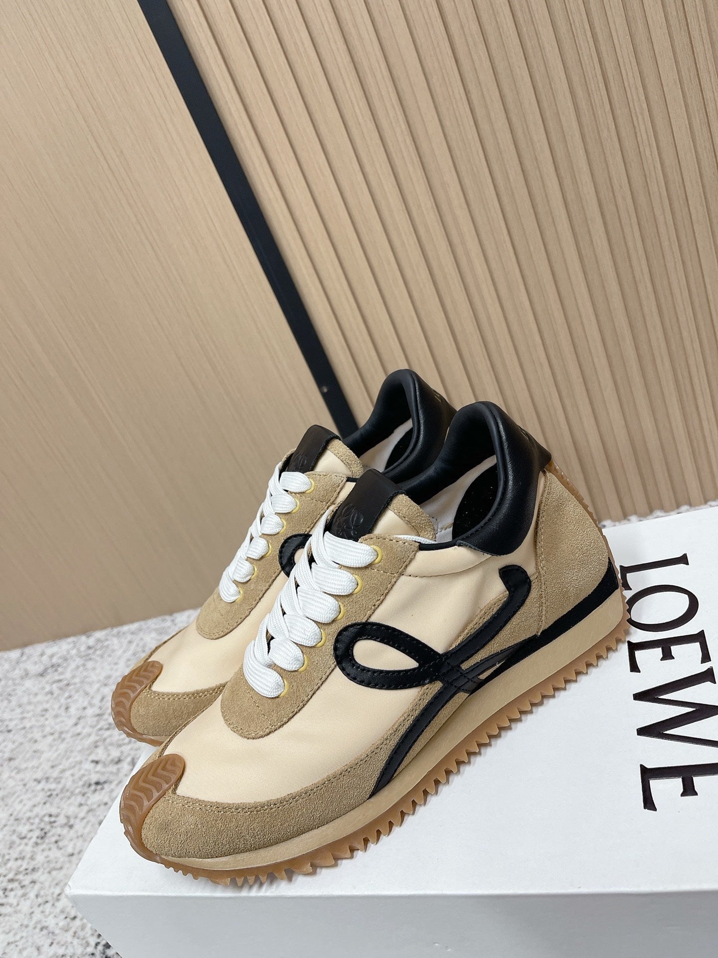 Loewe Flow Runner Sneaker