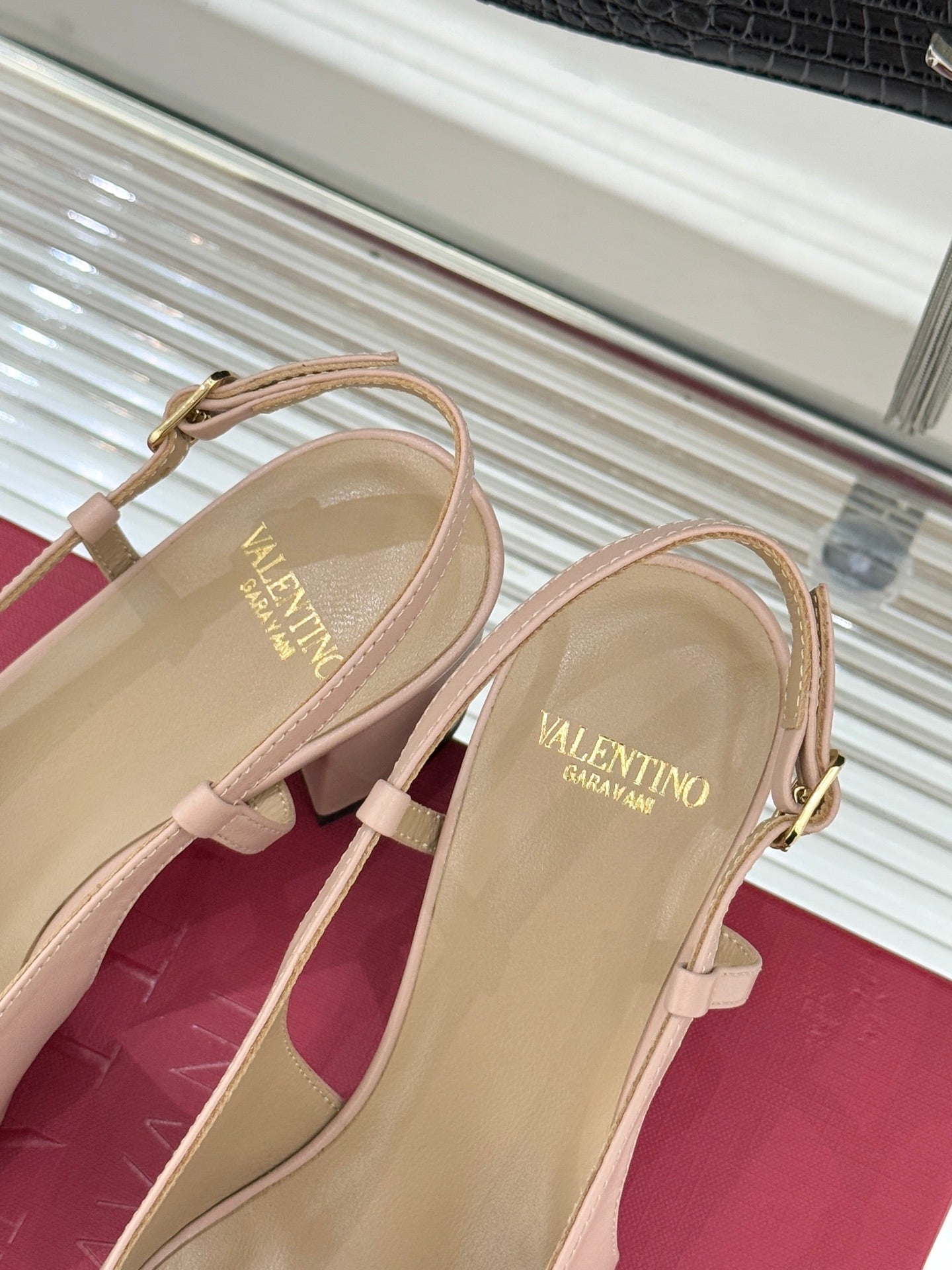 VT 26s Slingback 65 Sheepskin Gold Buckle 702242