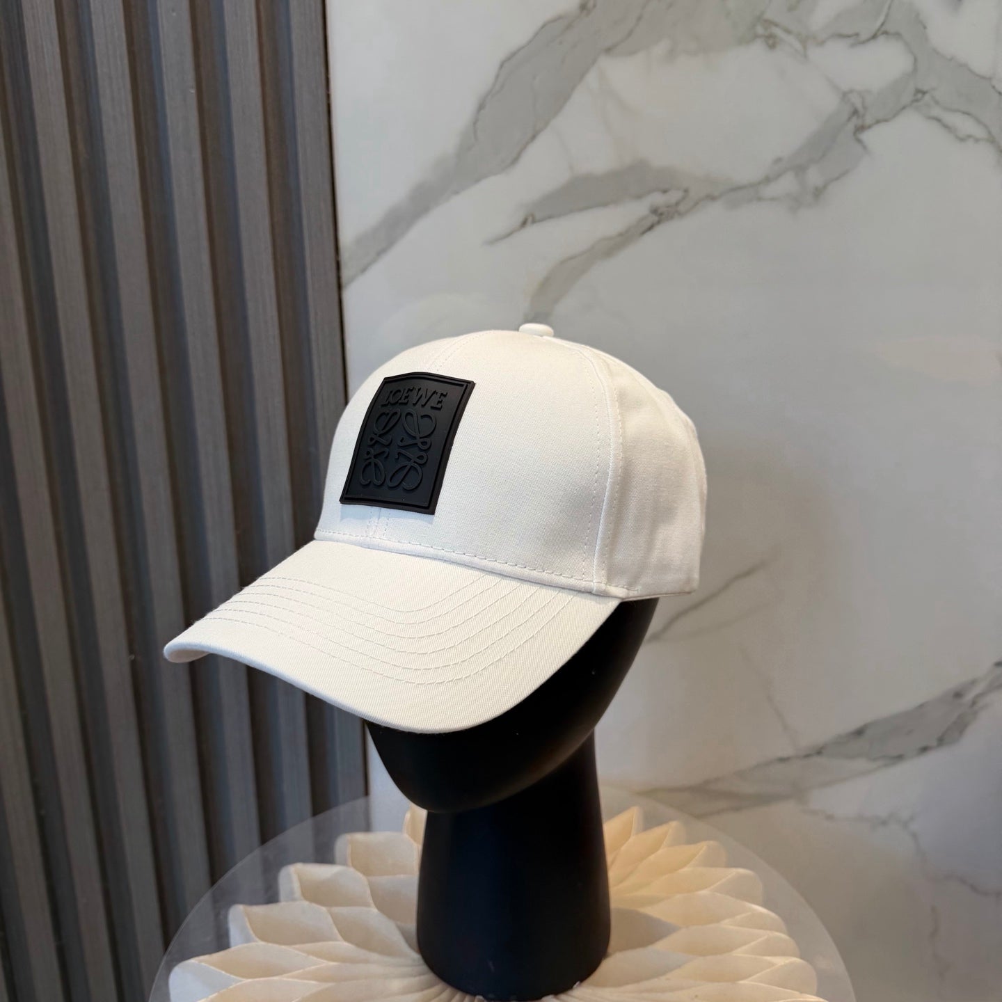 Loewe Baseball Cap With Tag 250008