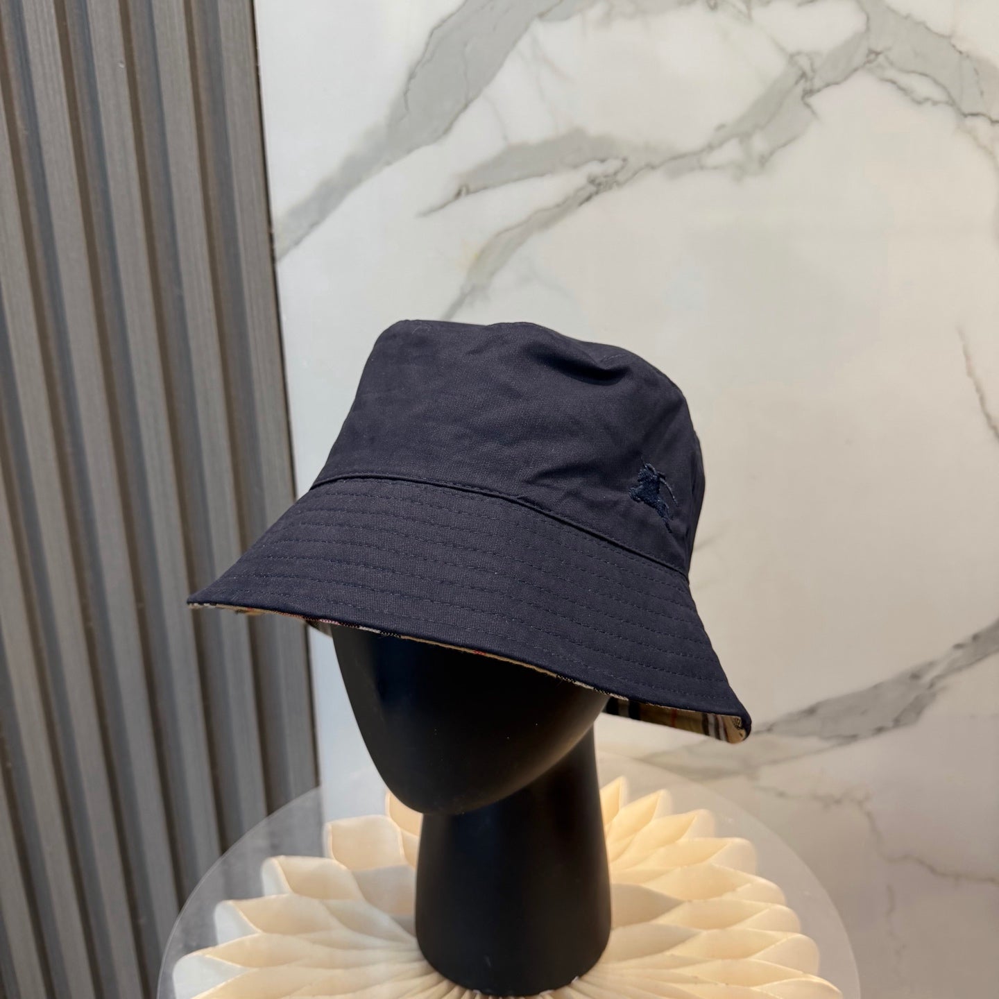 Burberry Bucket Hat 297684