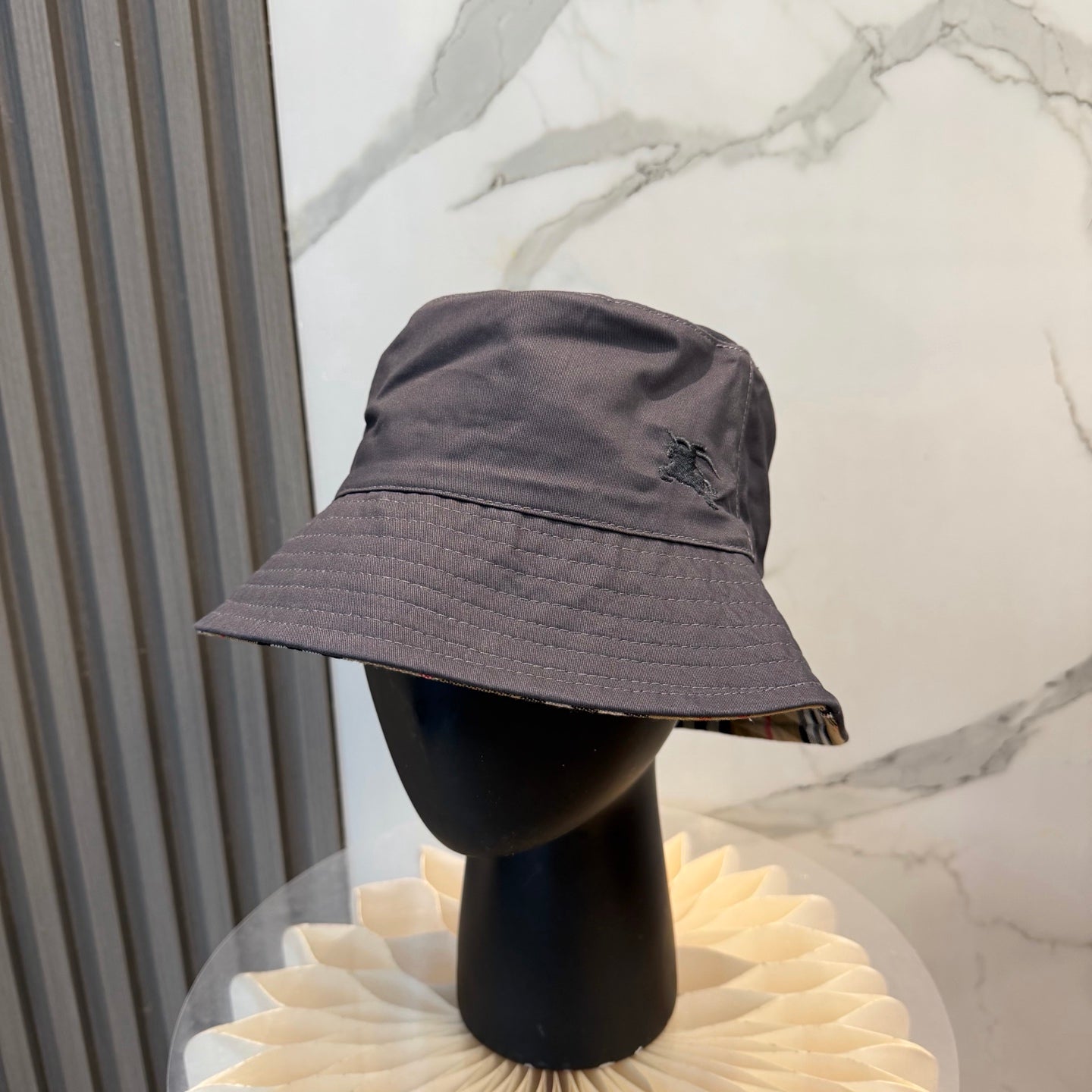 Burberry Bucket Hat 297684