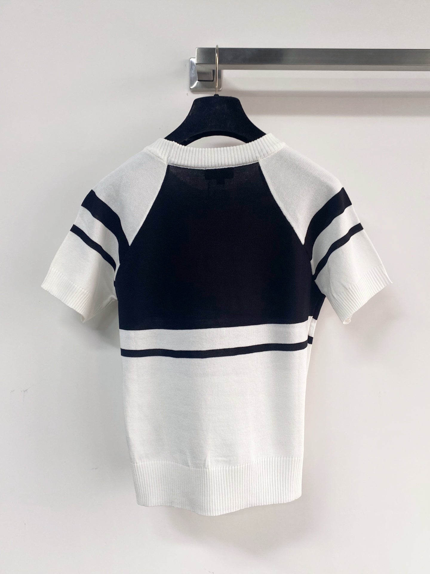 Chanel 2026  Short-Sleeve Shirt Pink Black White Wool Cashmere