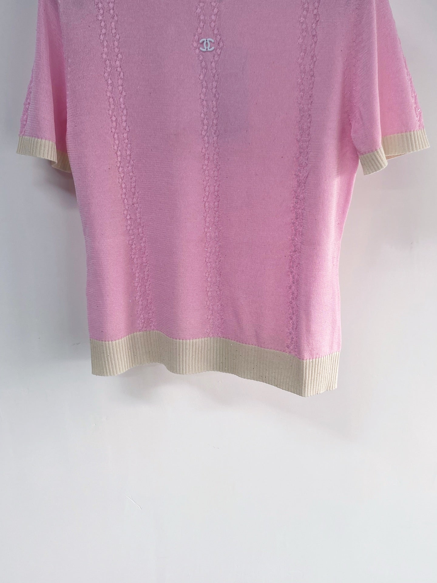 Chanel 2026 Short-sleeved T-shirt Pink Black Tencel 149474