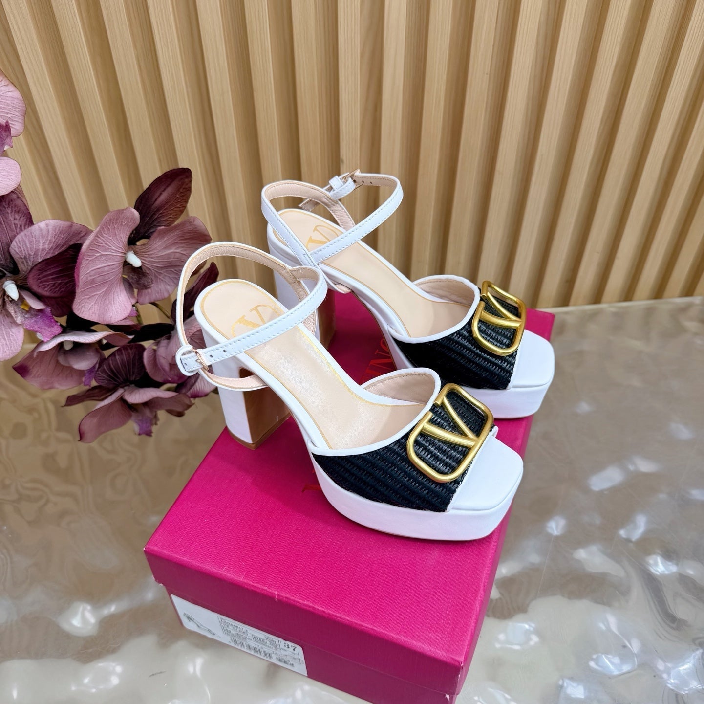 VT 26s Platform Sandals 110 Woven Fabric Cowhide 702268