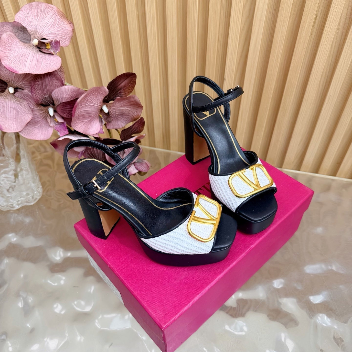 VT 26s Platform Sandals 110 Woven Fabric Cowhide 702268
