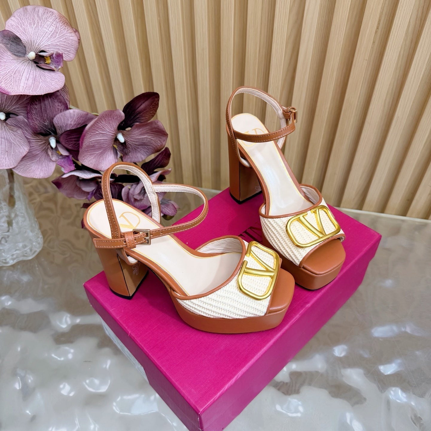 VT 26s Platform Sandals 110 Woven Fabric Cowhide 702268