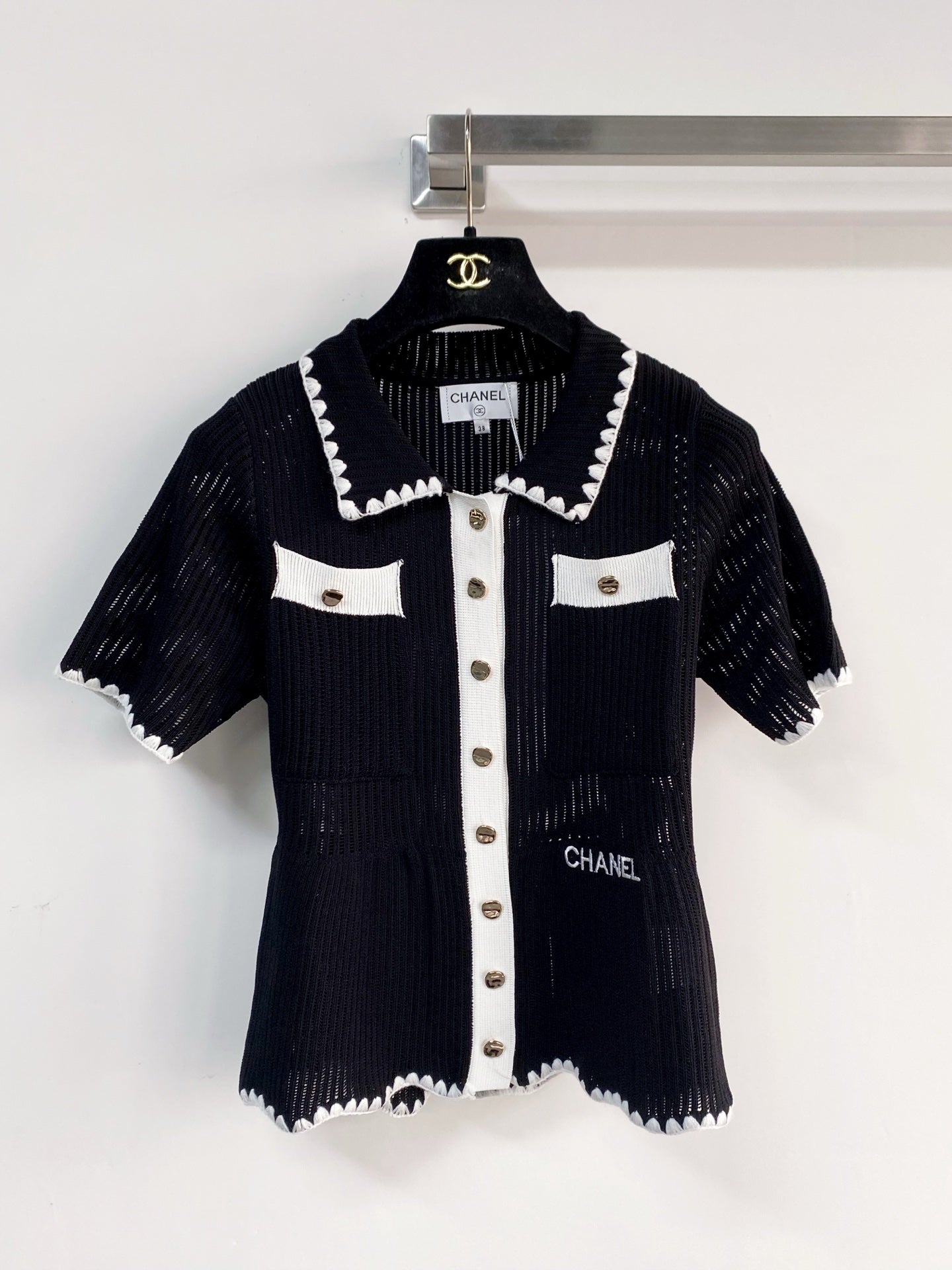 Chanel 2026 Short - sleeved Cardigan Sweater Wool 166812