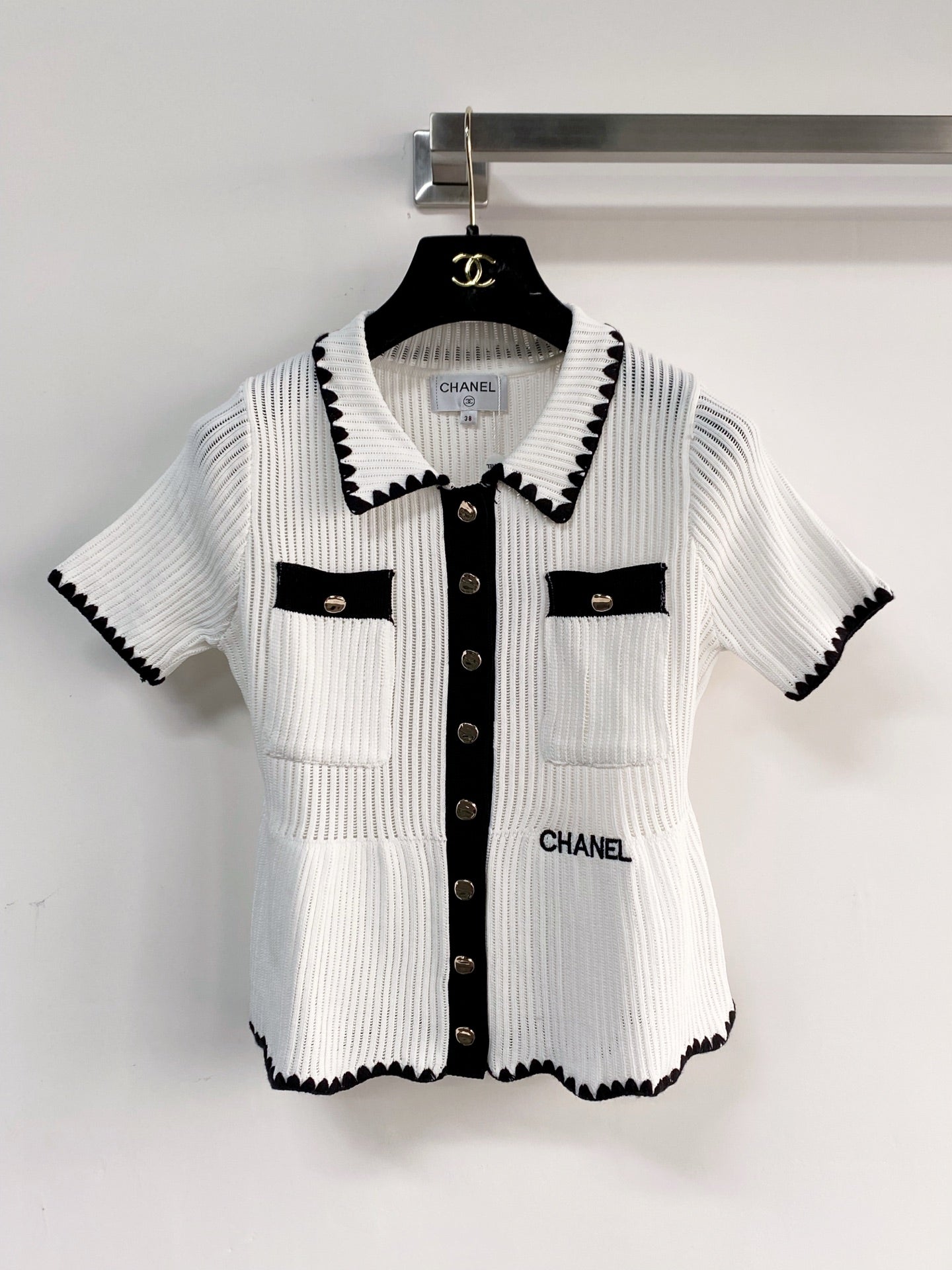 Chanel 2026 Short - sleeved Cardigan Sweater Wool 166812