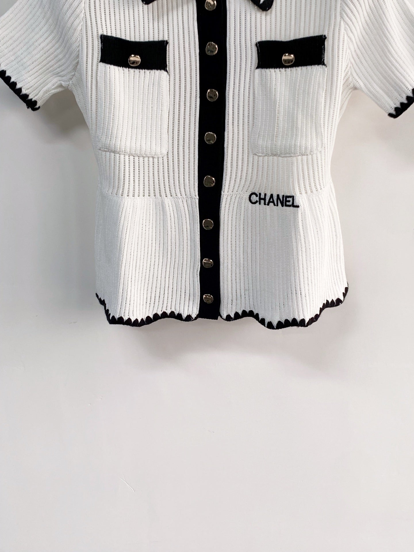 Chanel 2026 Short - sleeved Cardigan Sweater Wool 166812