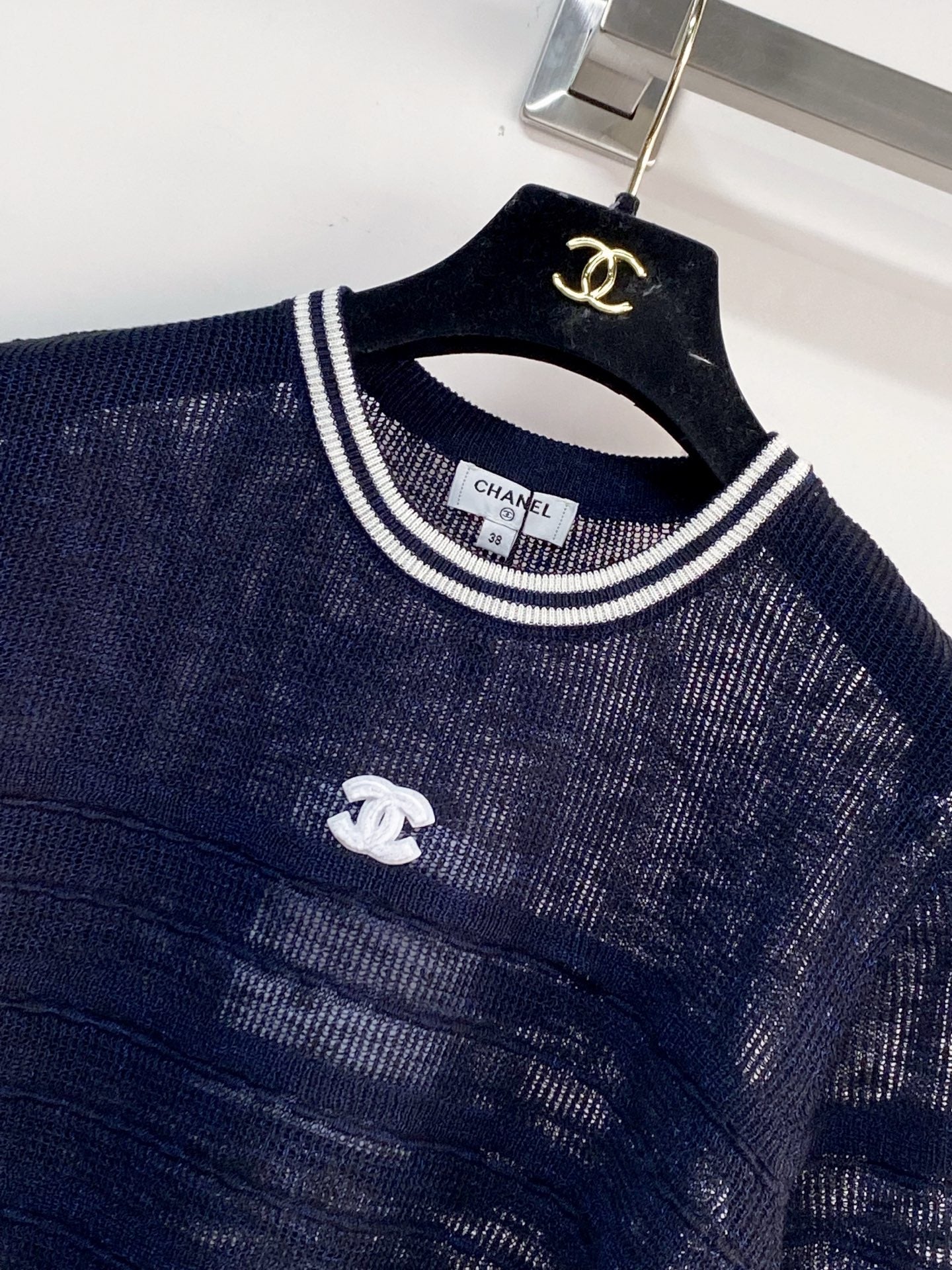 Chanel 2026 Short-sleeved Shirt Navy Blue White Tencel Cotton 166800