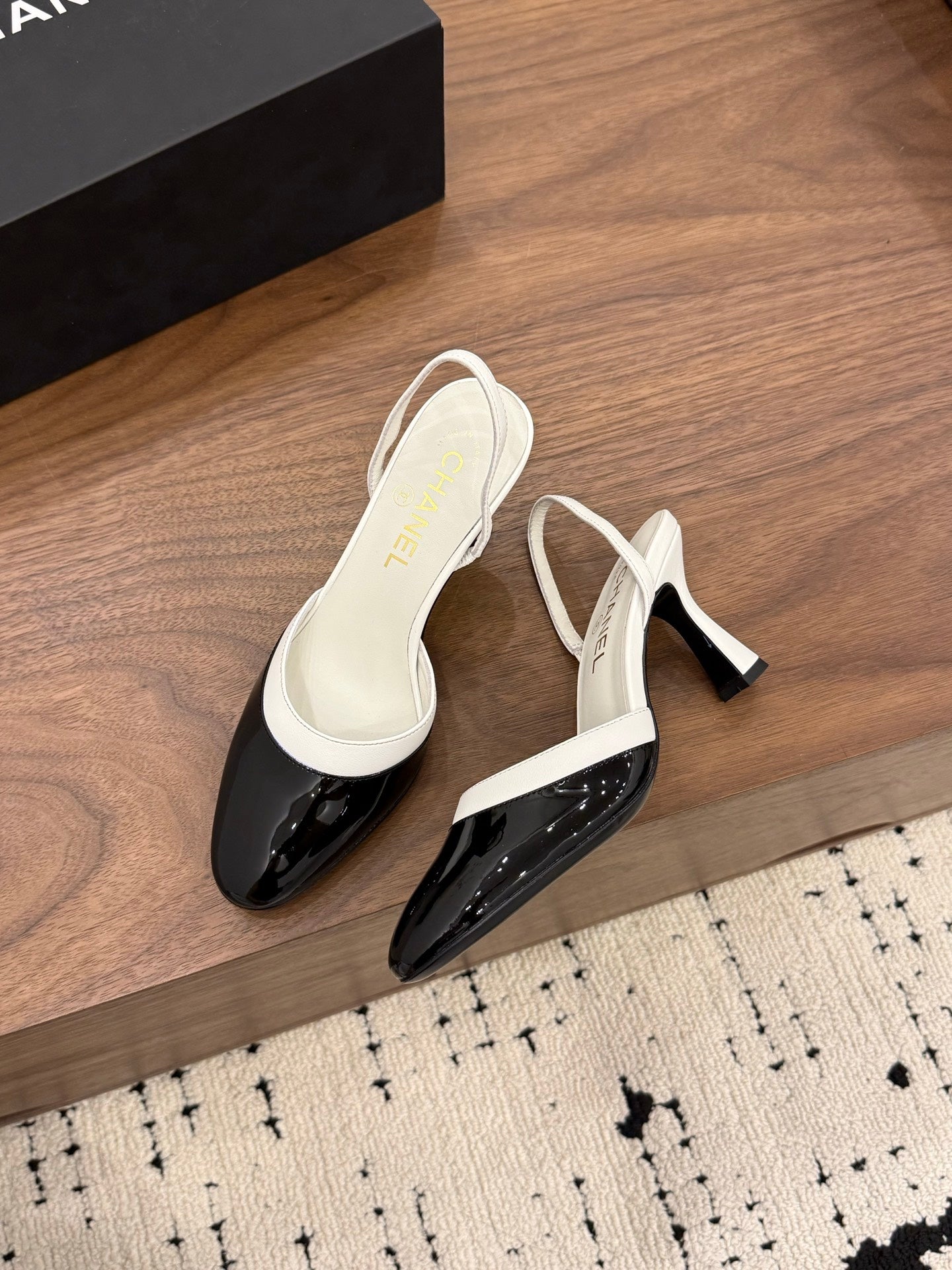 Chanel 2026 Slingback Patent Leather with Sheepskin 696136