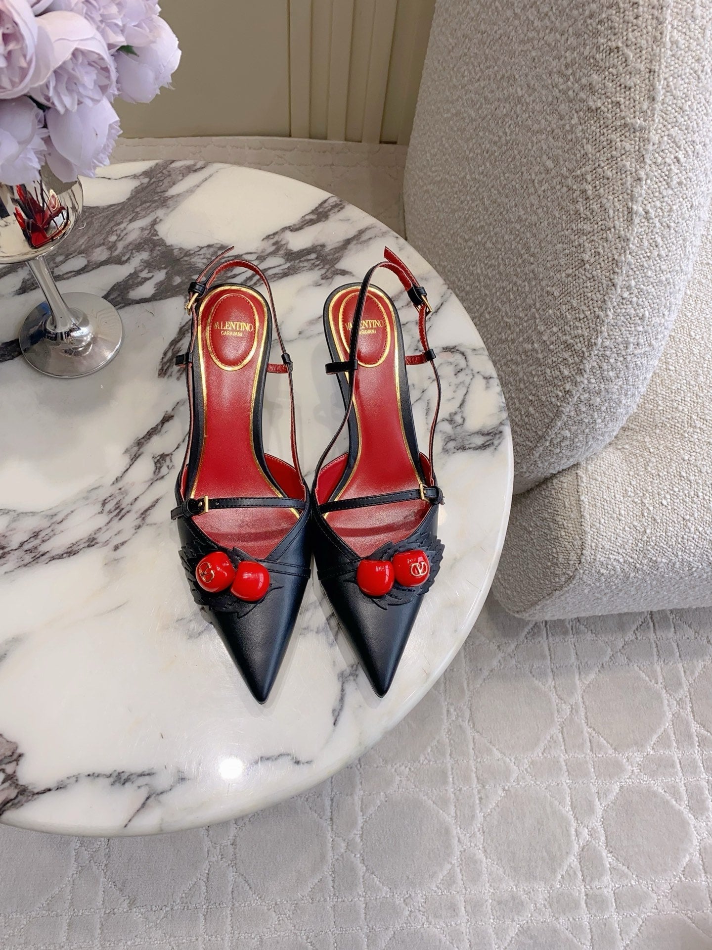 VT 26s Cherry Blossom Slingback 40 Calfskin
