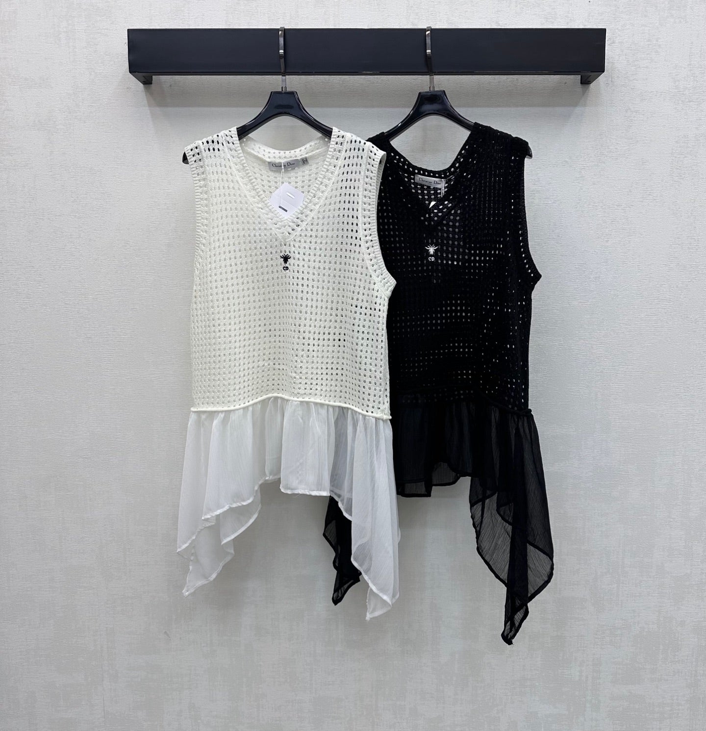 Dior 2026 Patchwork Hollow-Out Knitted Vest Black and White Wool 374931