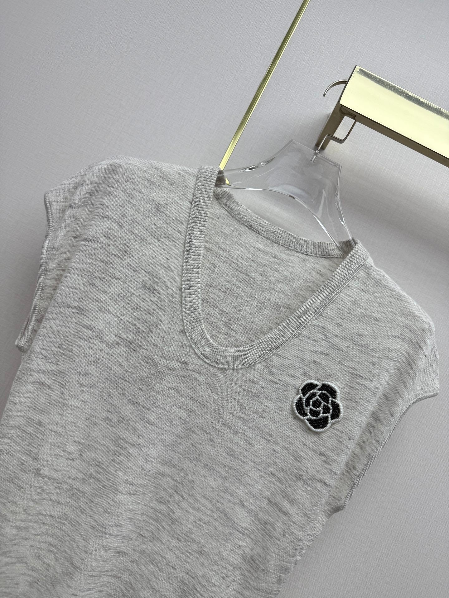 Chanel 2026 U-neck Top With 3D Flower 367688