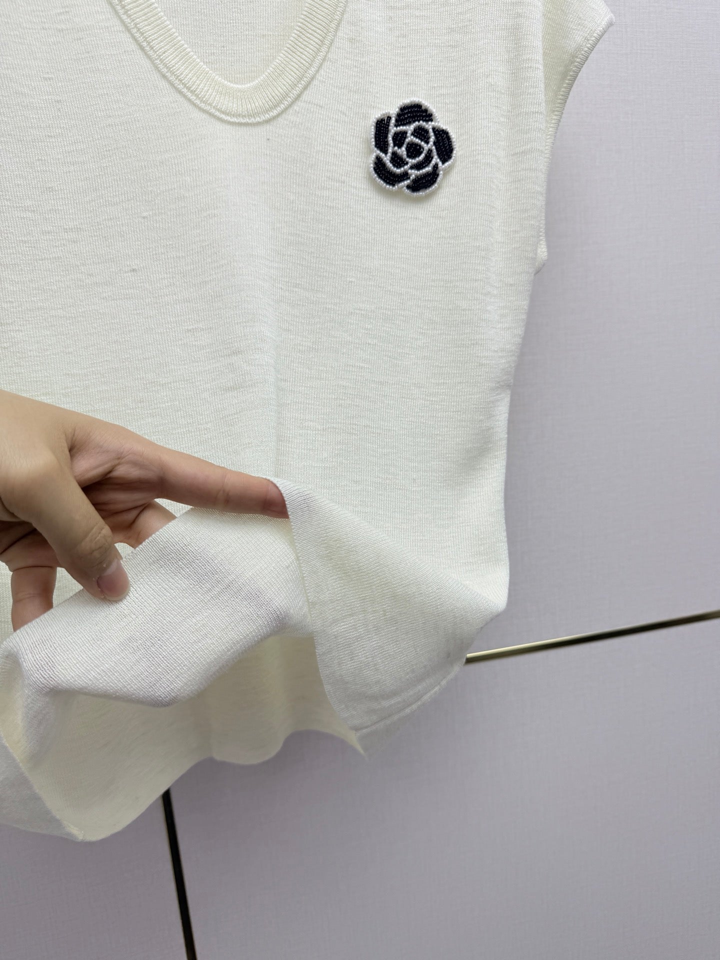 Chanel 2026 U-neck Top With 3D Flower 367688