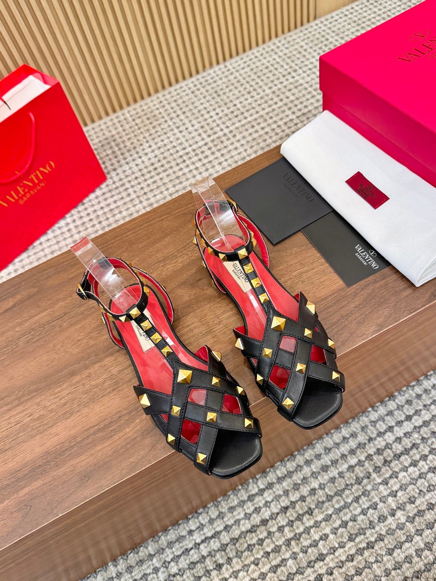 Valentino 2026 Garavani Studdy Sandal Leather 686129
