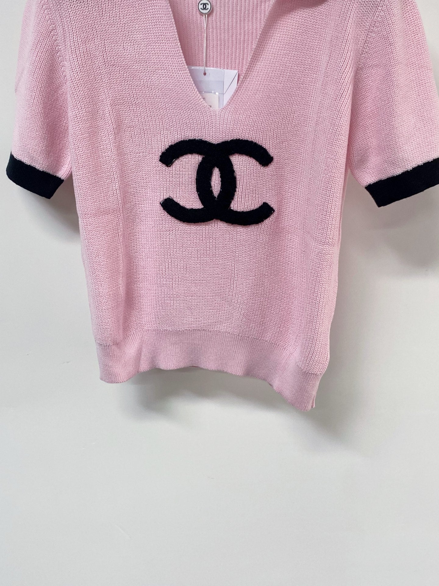 Chanel 2026 V-neck Polo Sweater Top Wool Nylon 207996