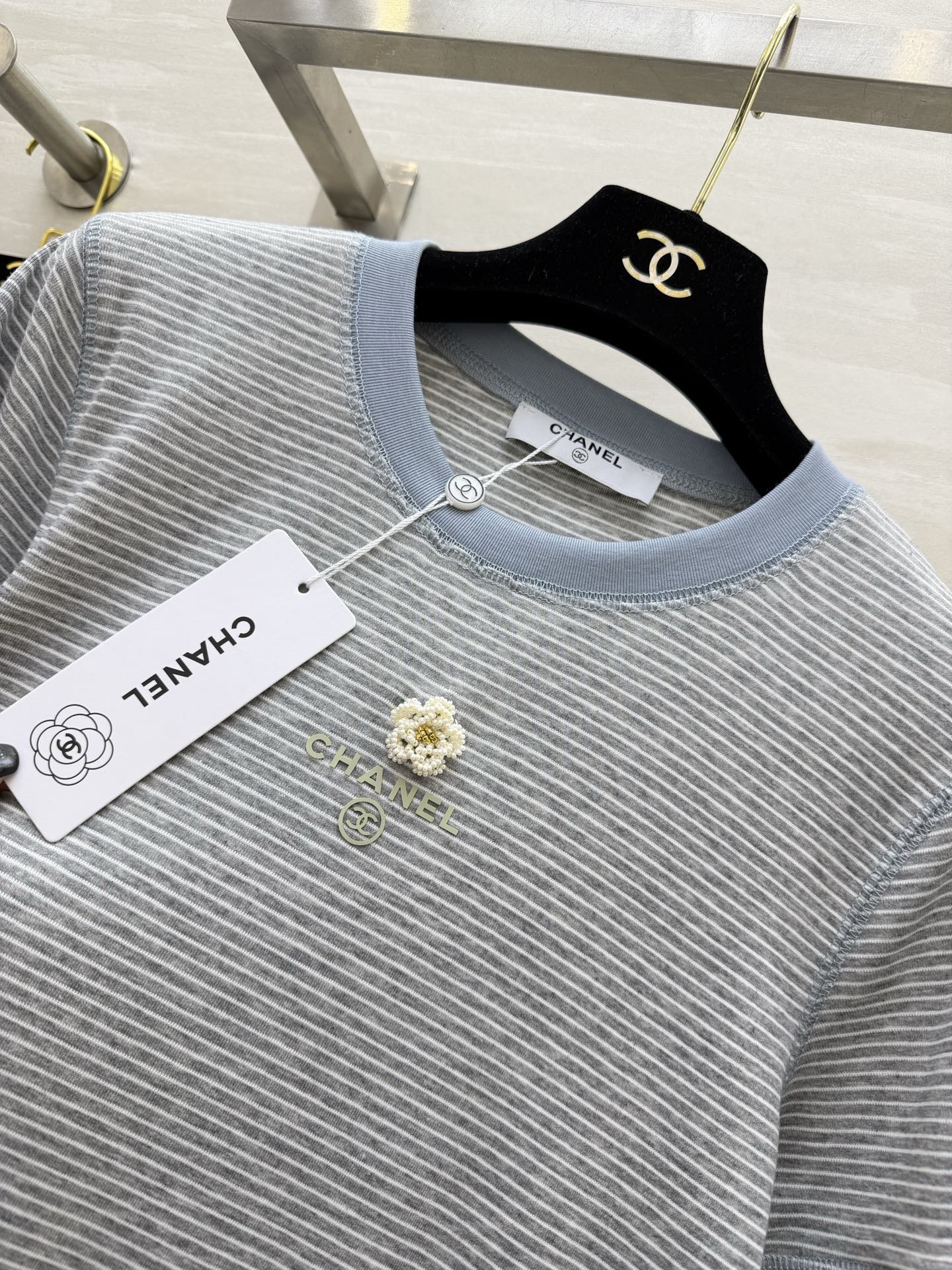 Chanel 2026 Camellia Striped T-Shirt Cotton 213368