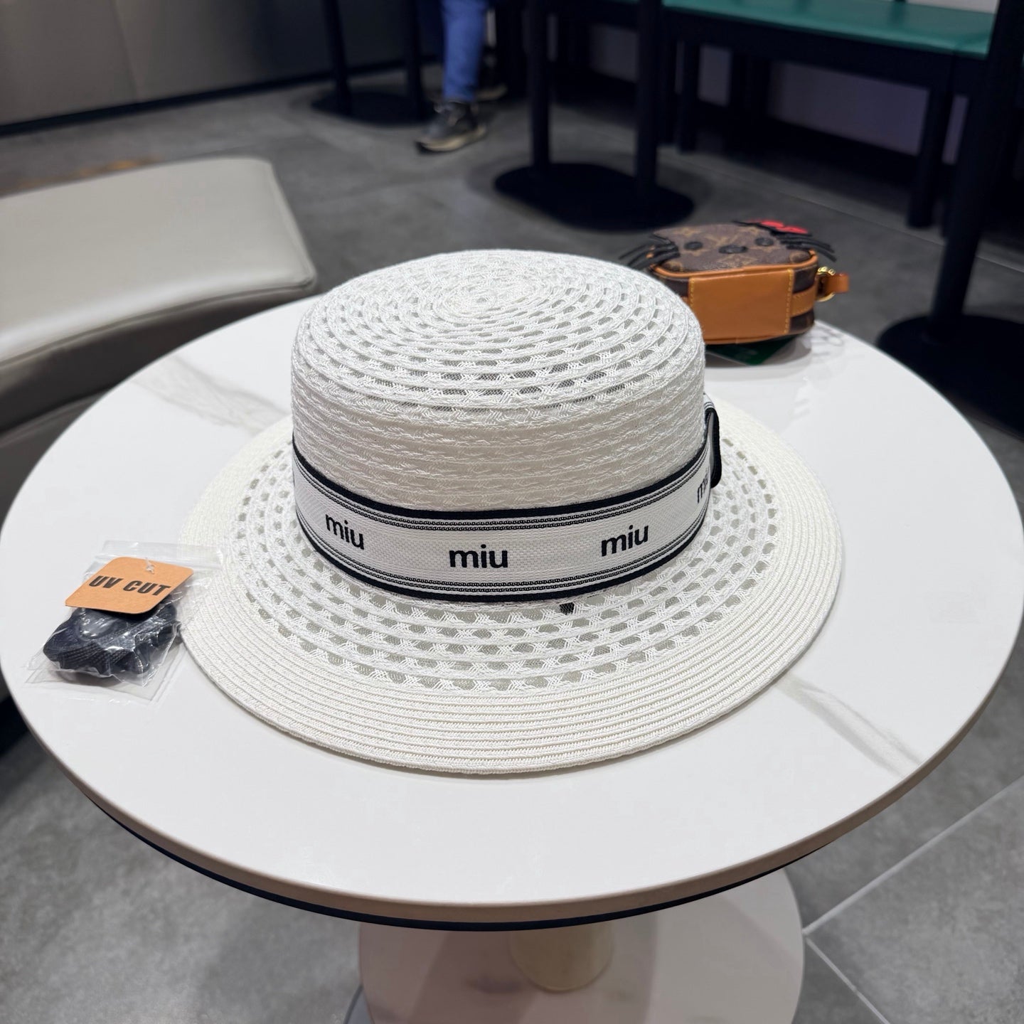 Miumiu Elegant Straw Hat 219118