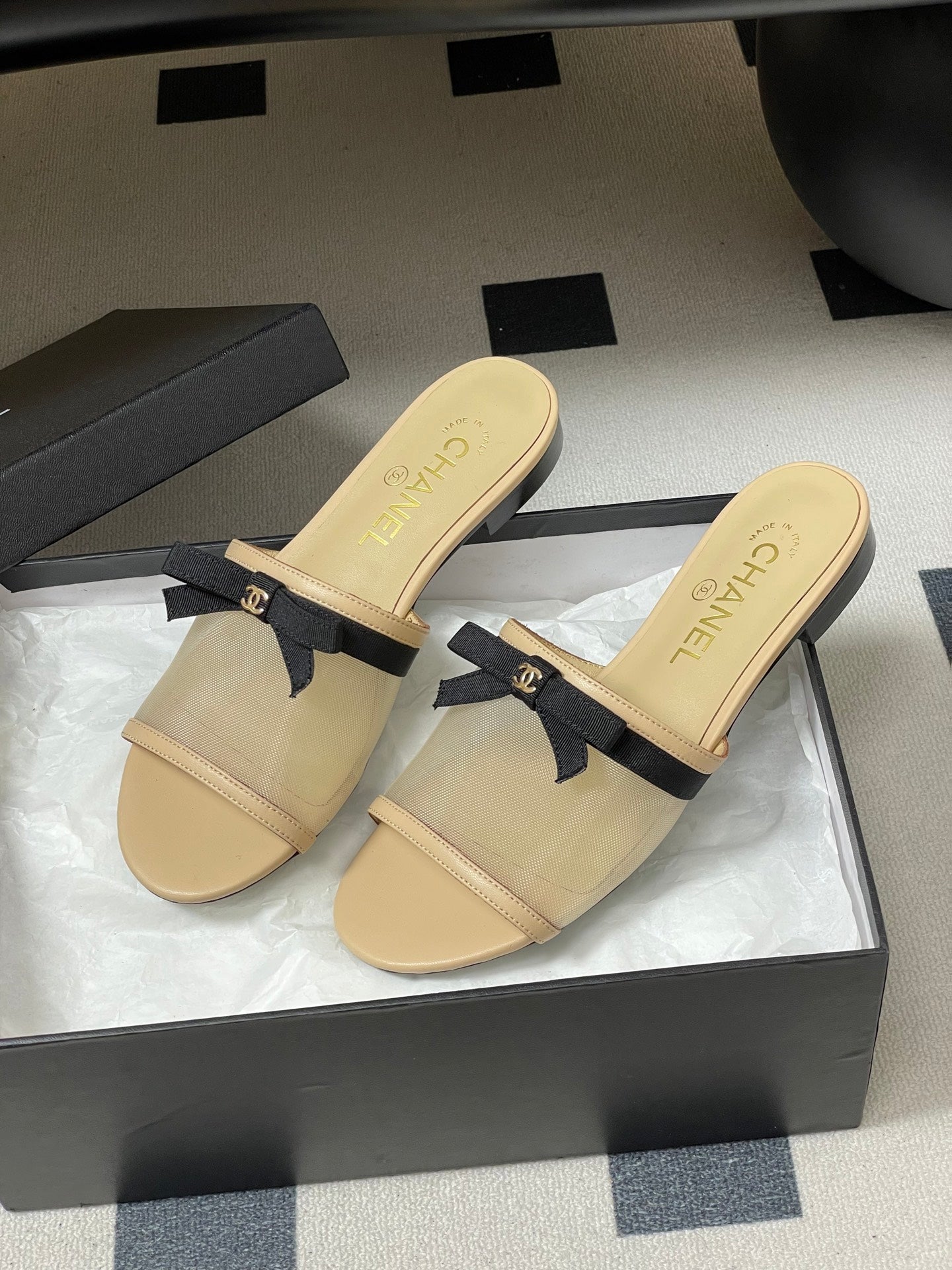 CC 2026 Sandal Bow Mesh Calfskin