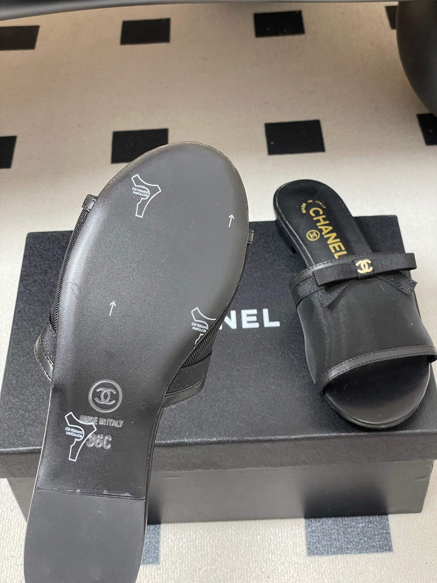 CC 2026 Sandal Bow Mesh Calfskin