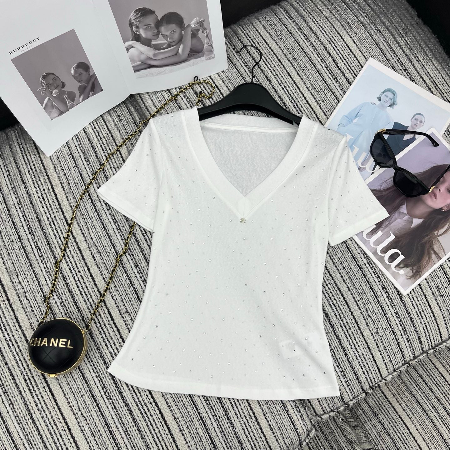 Chanel 2026 Collar Short-sleeved Top With Rhinestone Cotton 367862