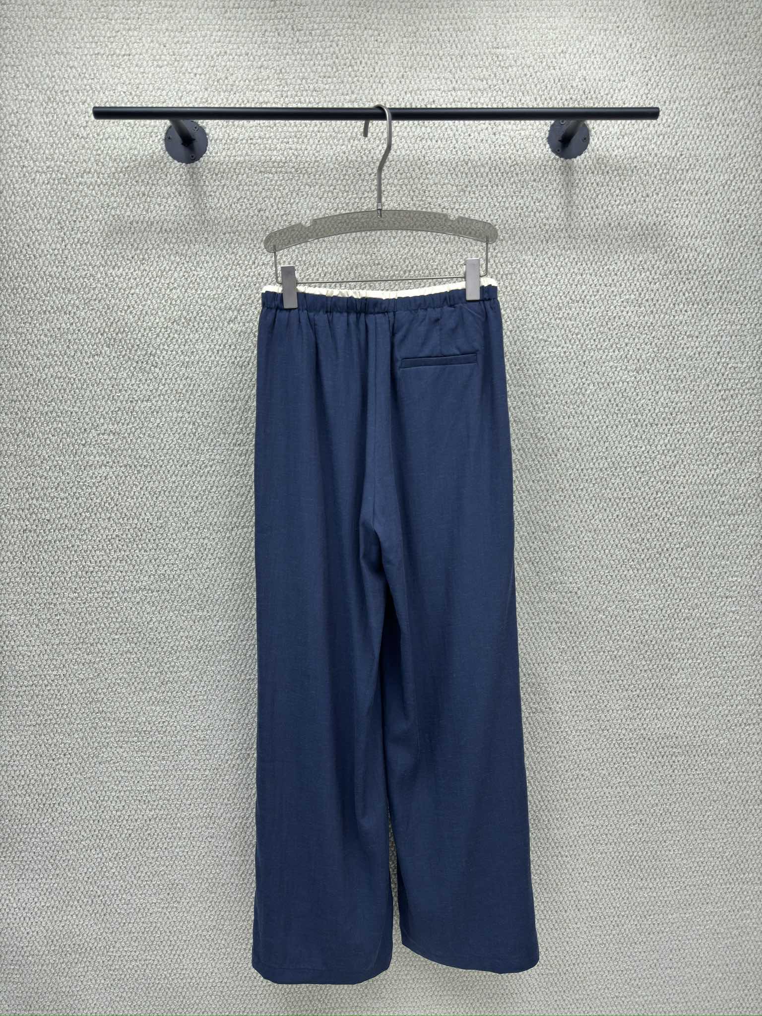Miumiu 2026 Elastic High-Waisted Straight Wide-Leg Pant Tencel Cotton