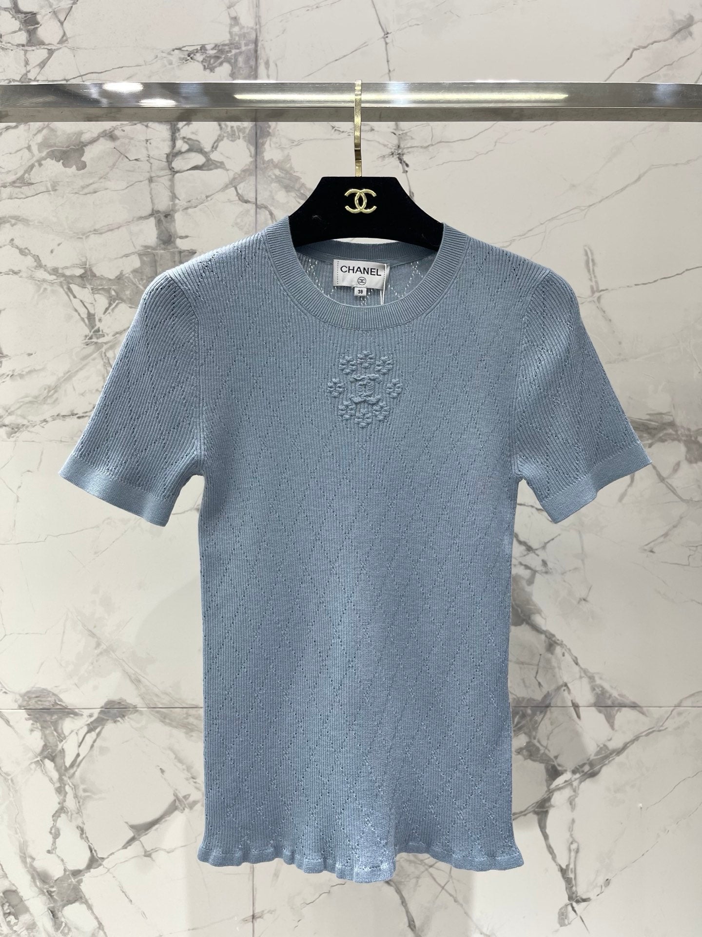 Chanel 2026 Floral Embroidered Crew Neck Knit Shirt 271146