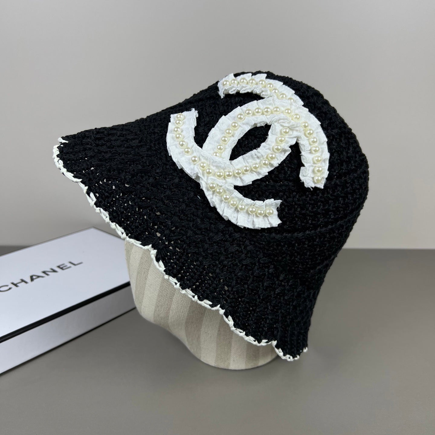 Chanel Knitted Lace Bucket Hat Wool With CC Logo And Pearls 237350