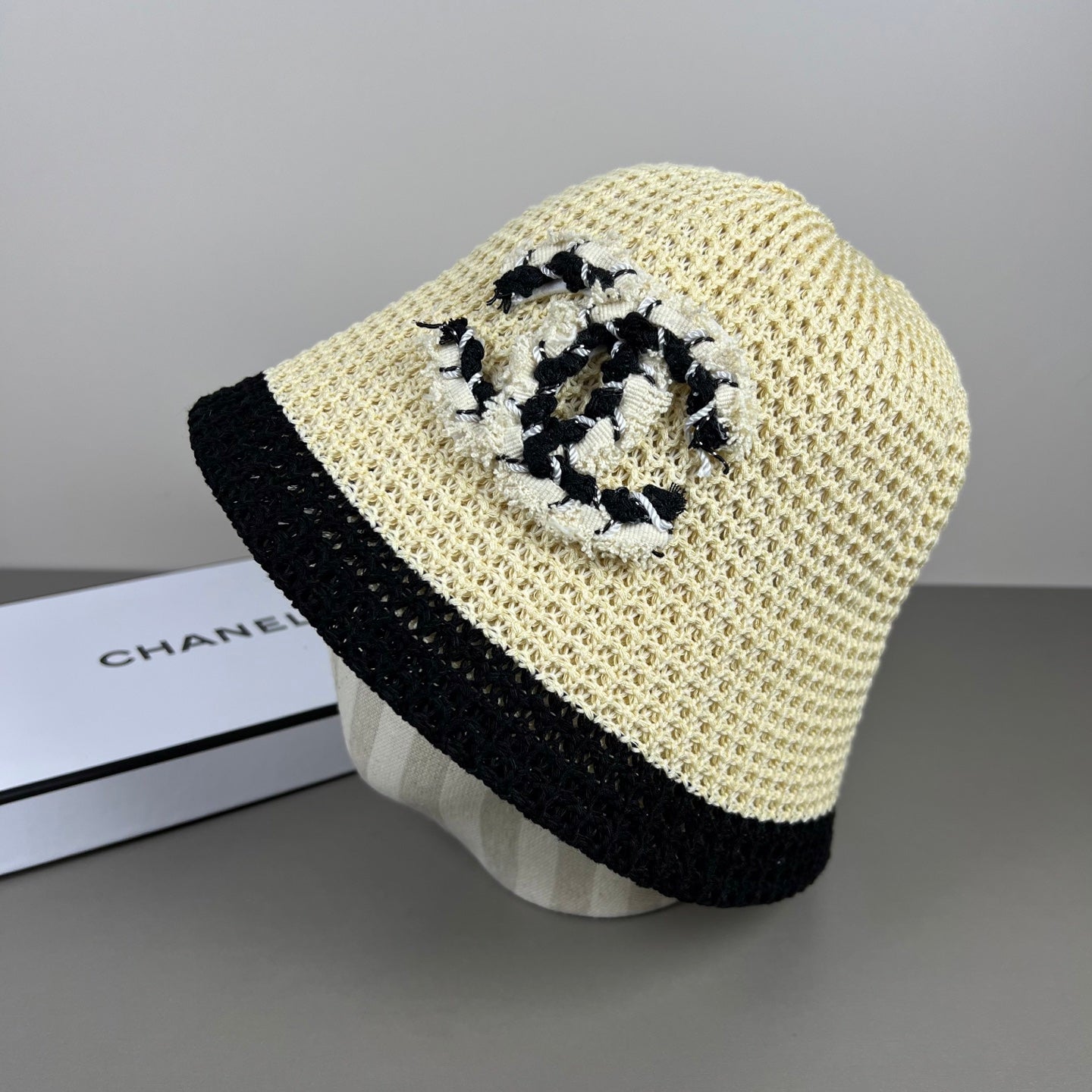 Chanel Knitted Lace Bucket Hat Wool 237353