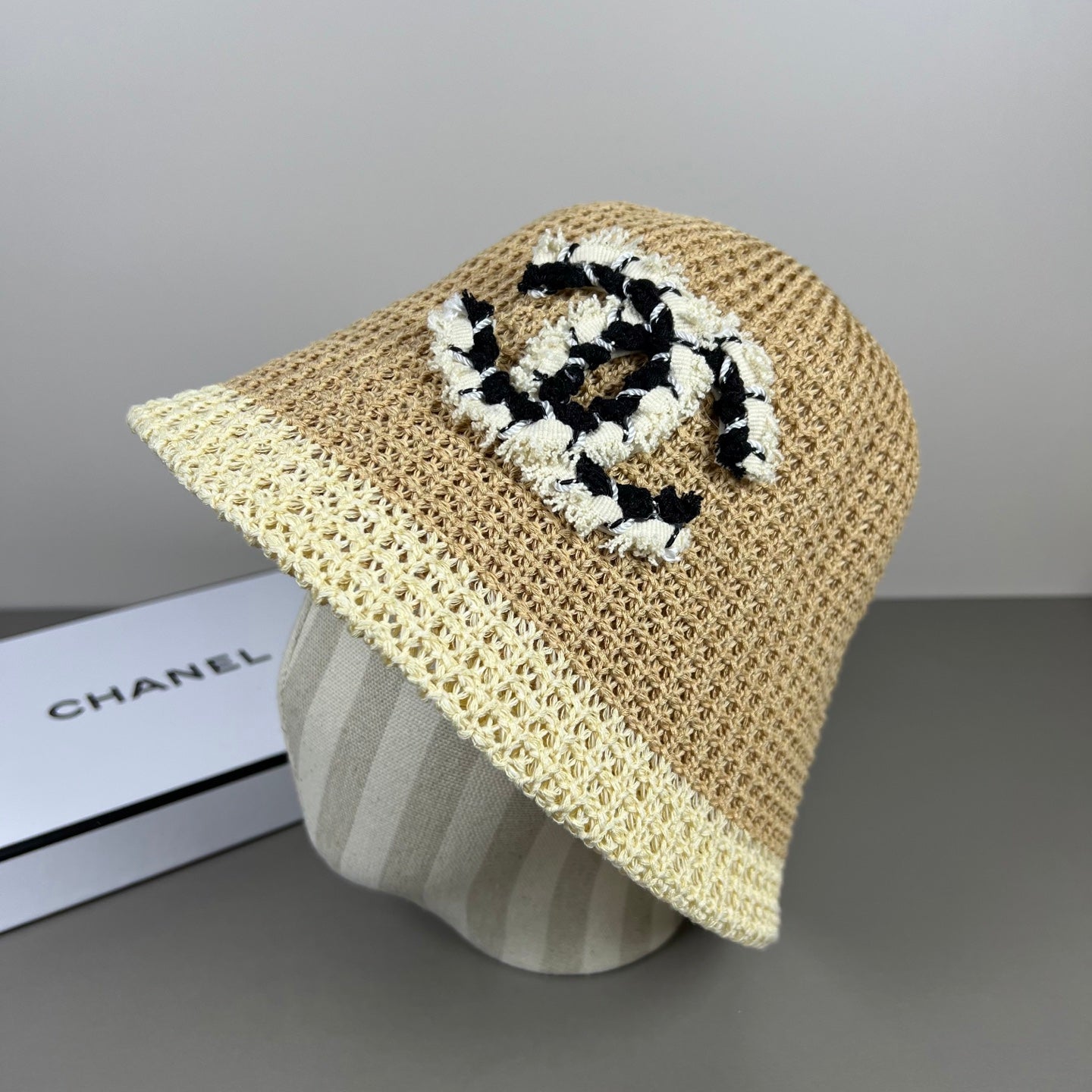 Chanel Knitted Lace Bucket Hat Wool 237353