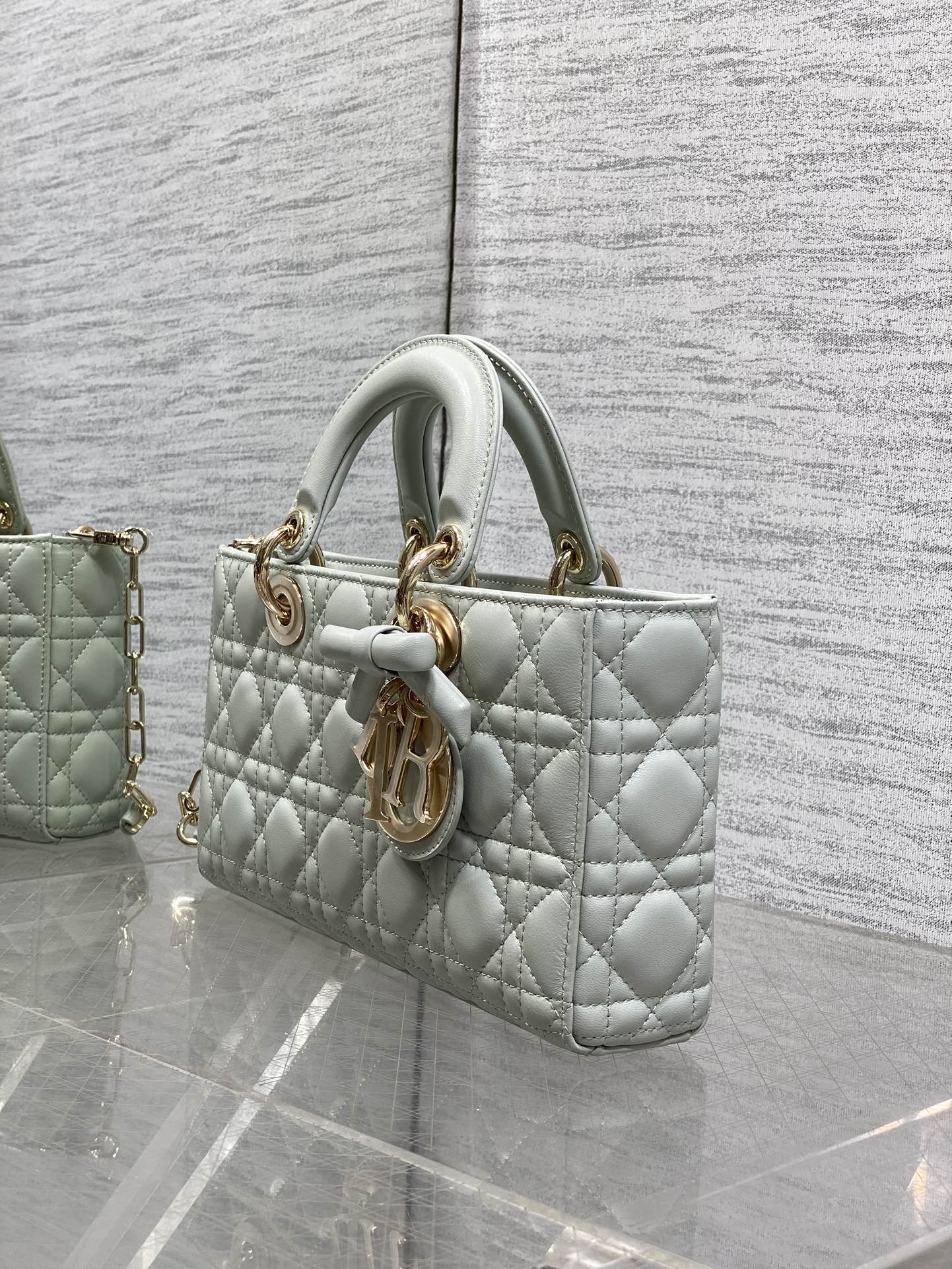 Dior 2026 Bow Lady D-Joy Lily Green Cannage Lambskin 286525