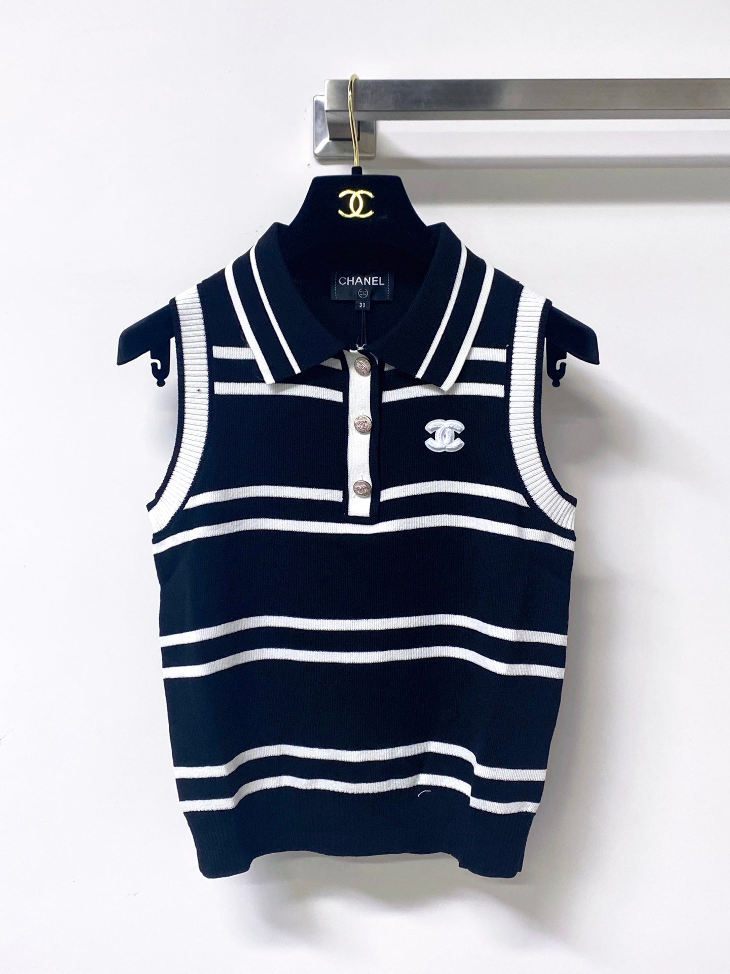 Chanel 2026 Striped Vest White and Black Tencel Wool 295249
