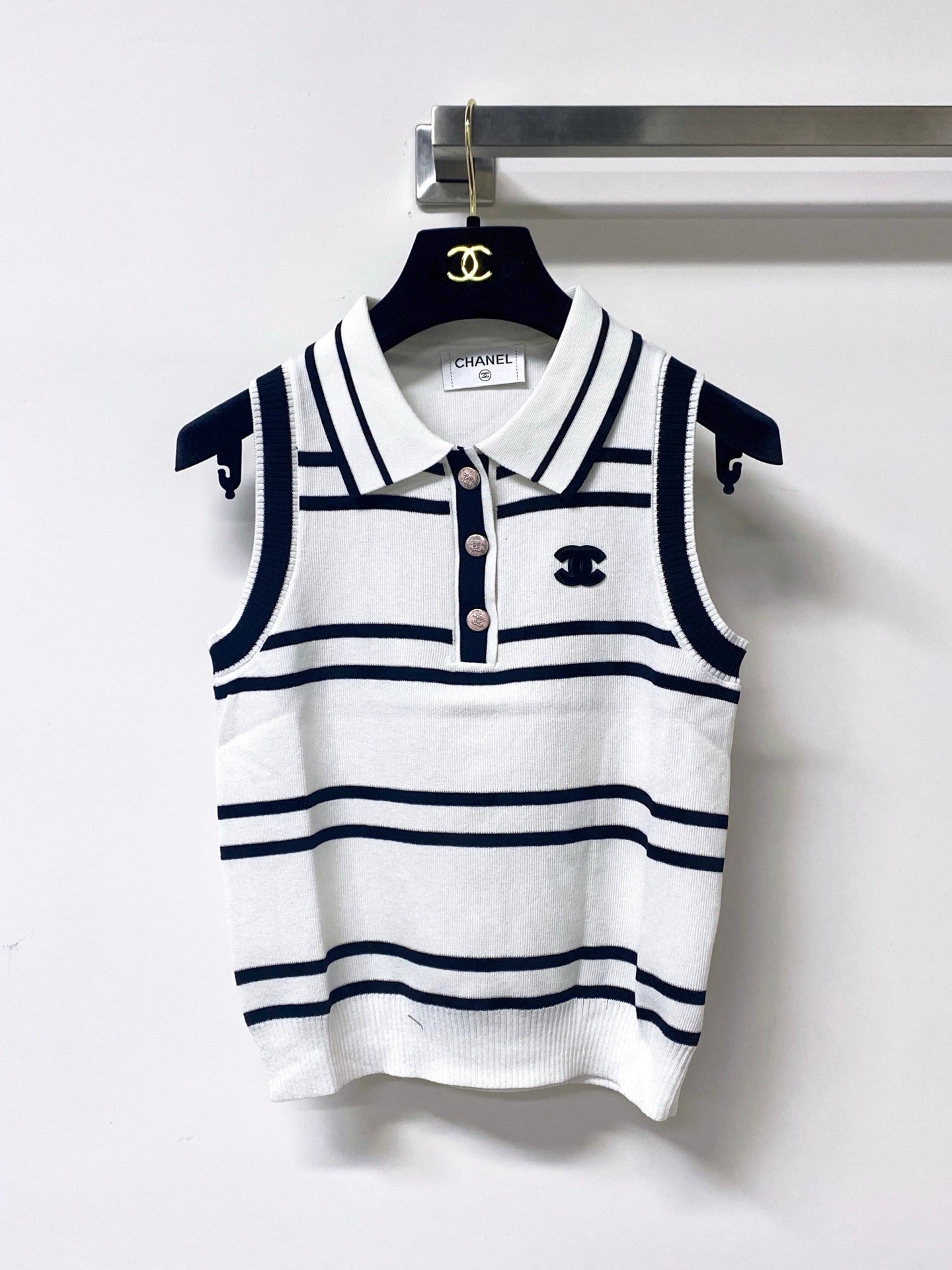 Chanel 2026 Striped Vest White and Black Tencel Wool 295249