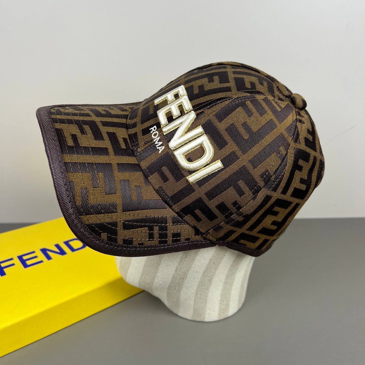 Fendi Baseball Cap 250062