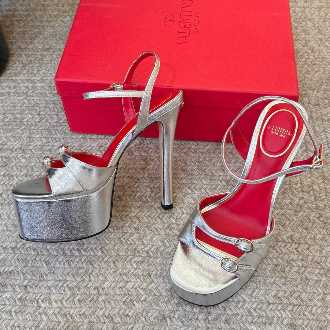 Valentino Garavani Crasher 145mm Leather Platform Sandal 835761
