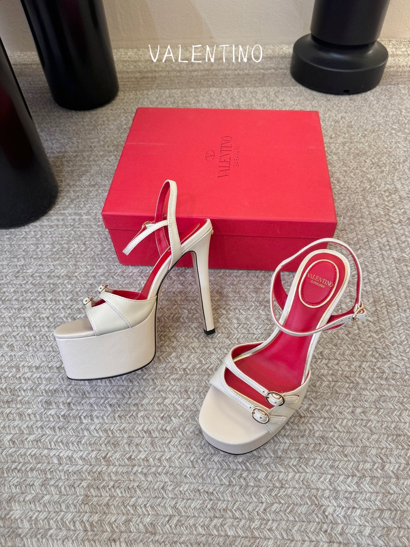 Valentino Garavani Crasher 145mm Leather Platform Sandal 835761