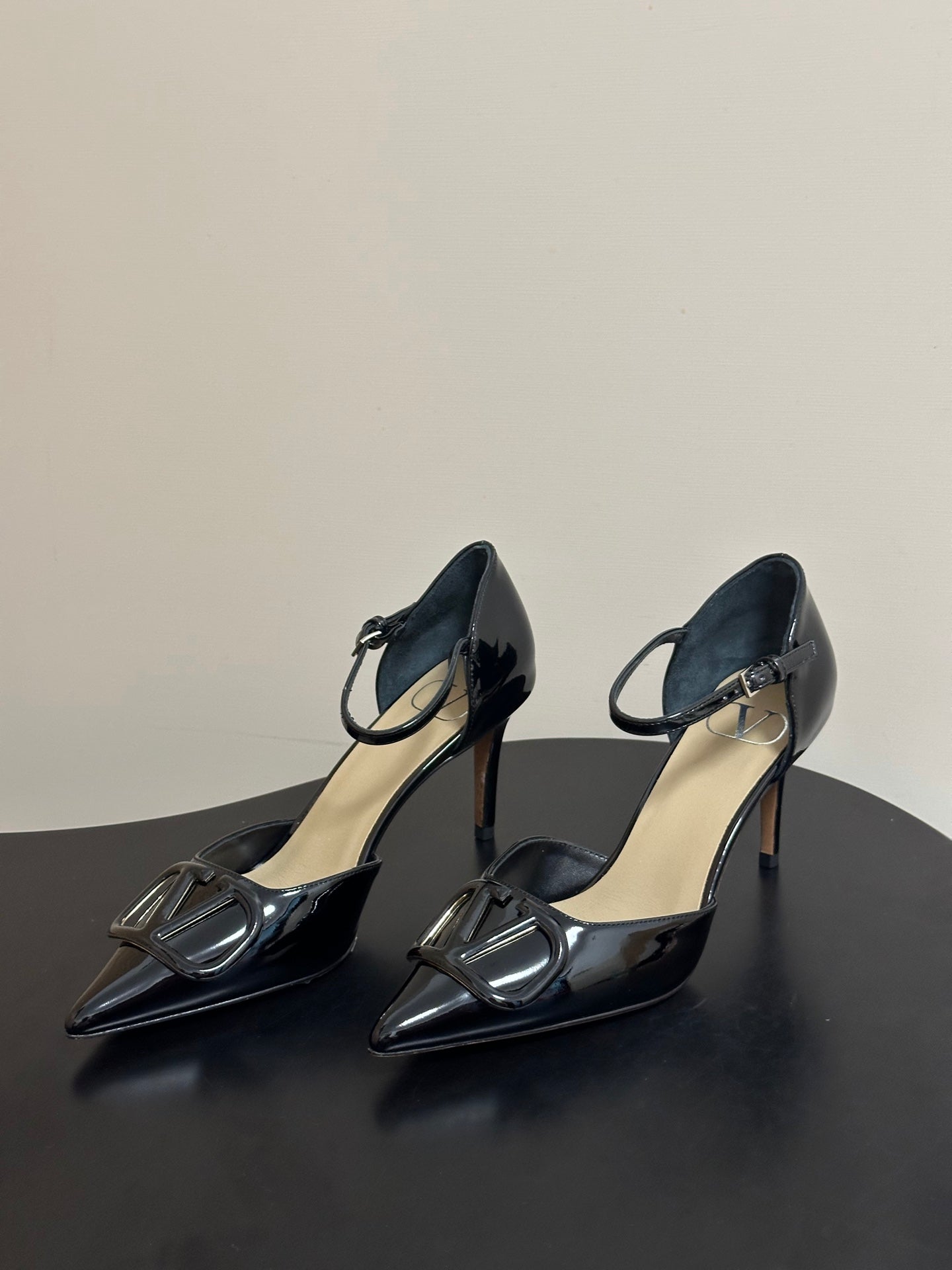 Valentino 2026 Garavani VLogo Signature D'Orsay 80mm Patent Leather Pumps 885969