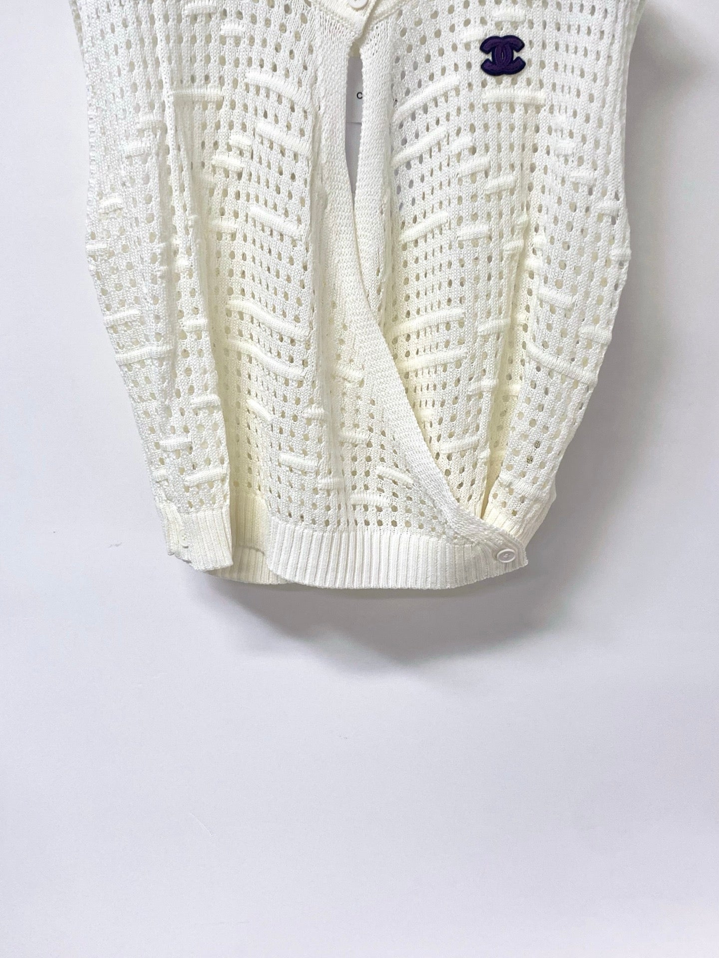 Chanel 2026 V-neck Crochet Knit Vest Acrylic 419420