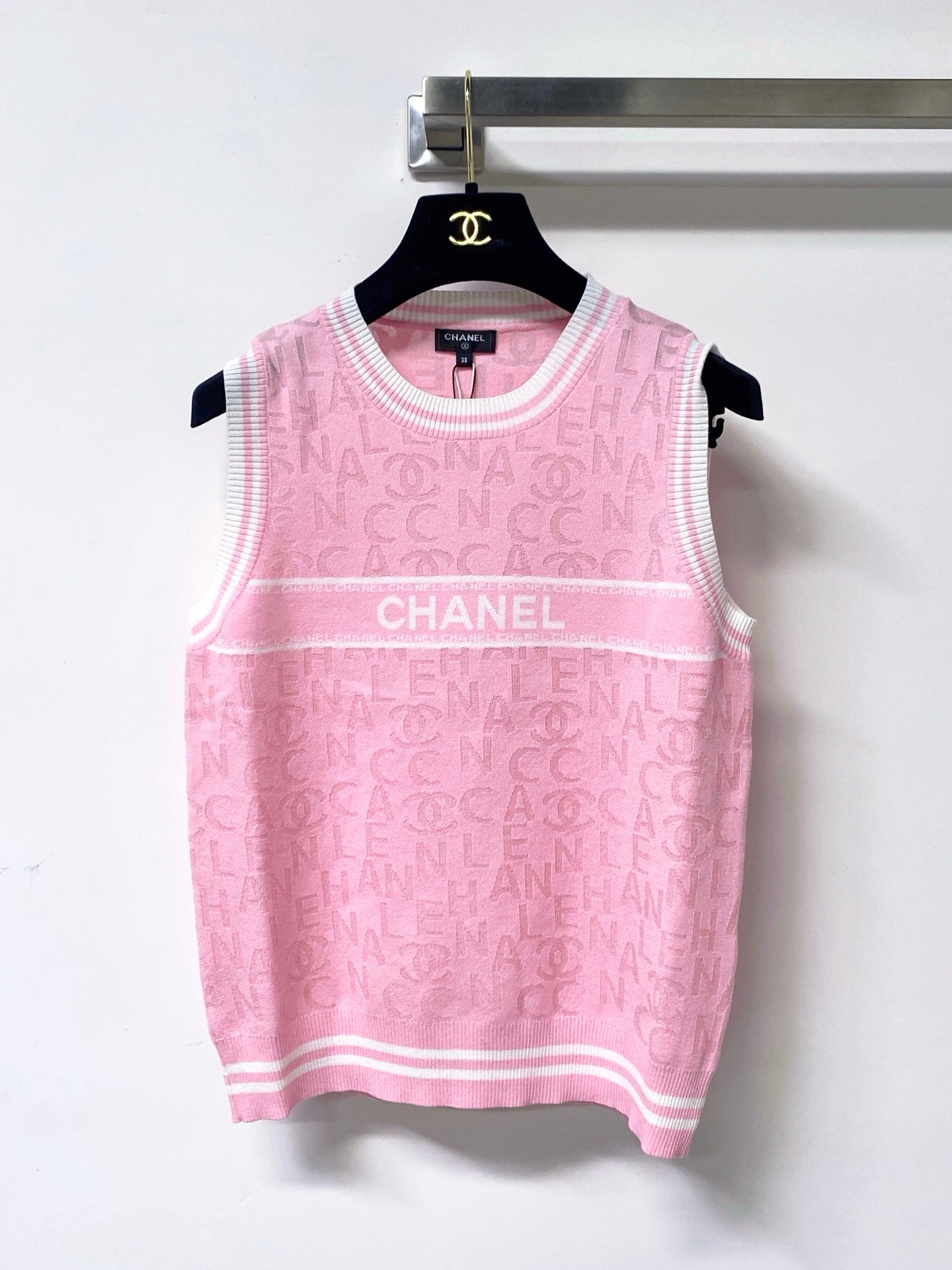 Chanel 2026 Striped Knit Vest Cotton 439815