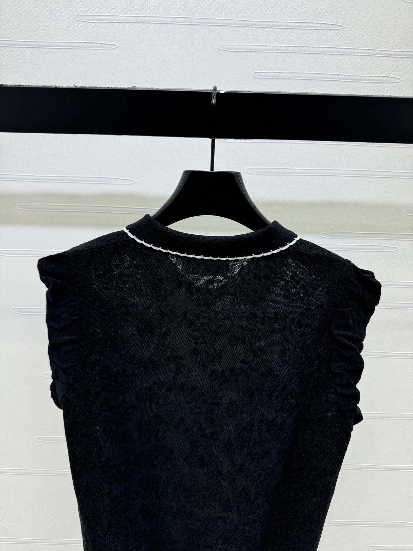 Miumiu 2026 Collared Jacquard Knit Vest Wool Nylon 442704